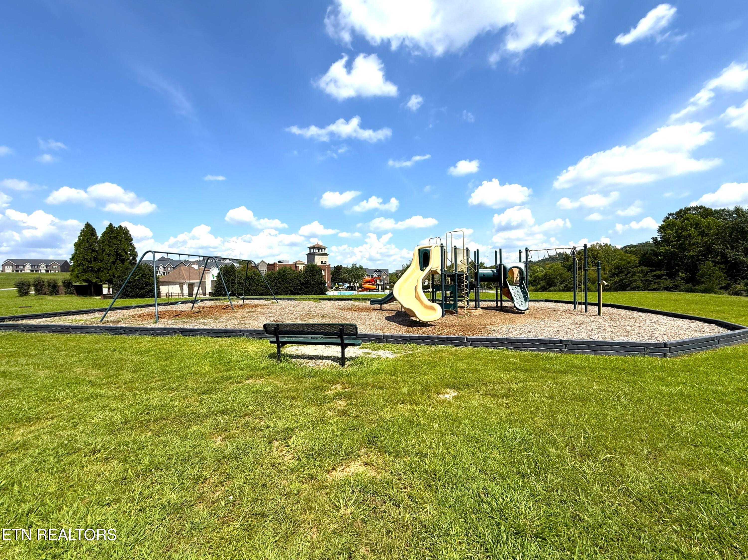 118 Fallberry Street Oak Ridge TN 37830