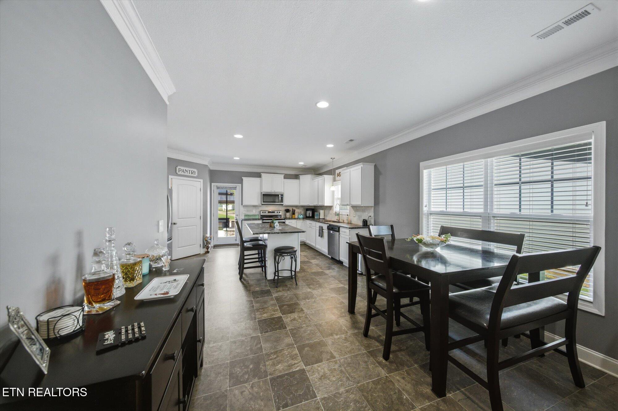 118 Fallberry Street Oak Ridge TN 37830