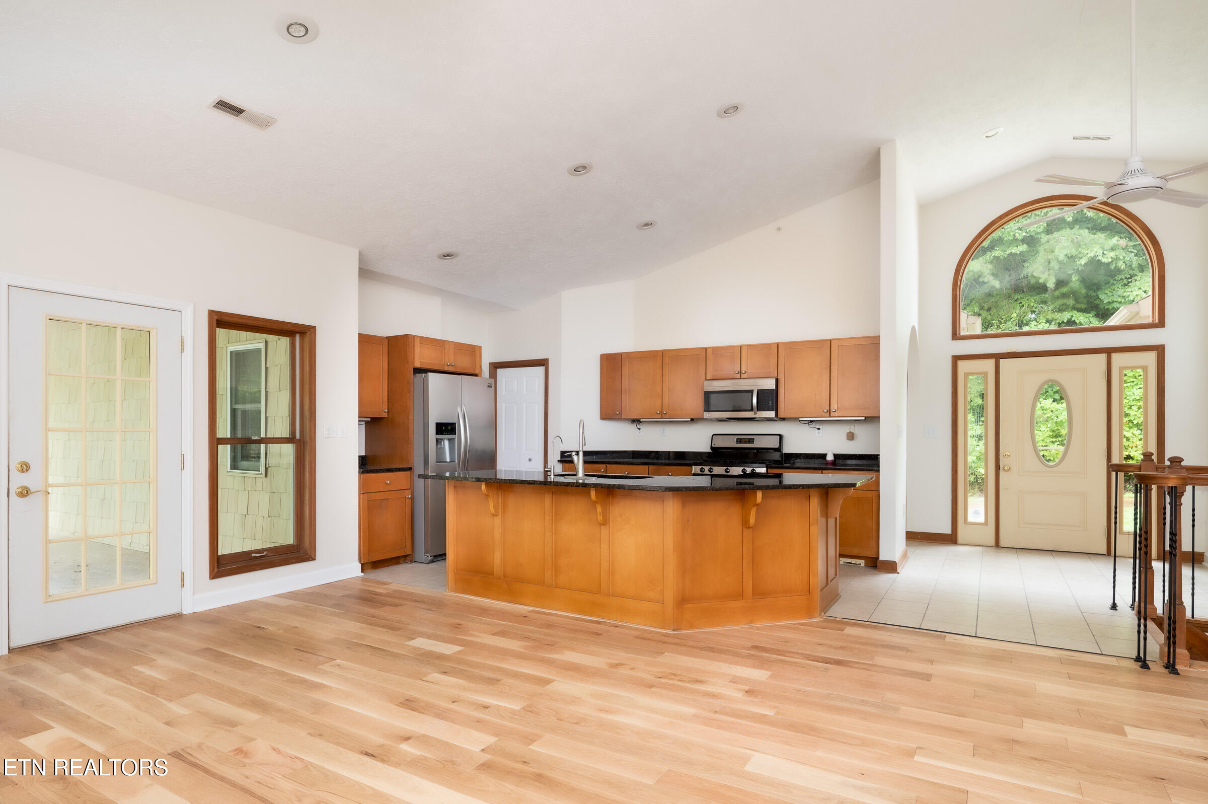 383 Maiden Lane Speedwell TN 37870