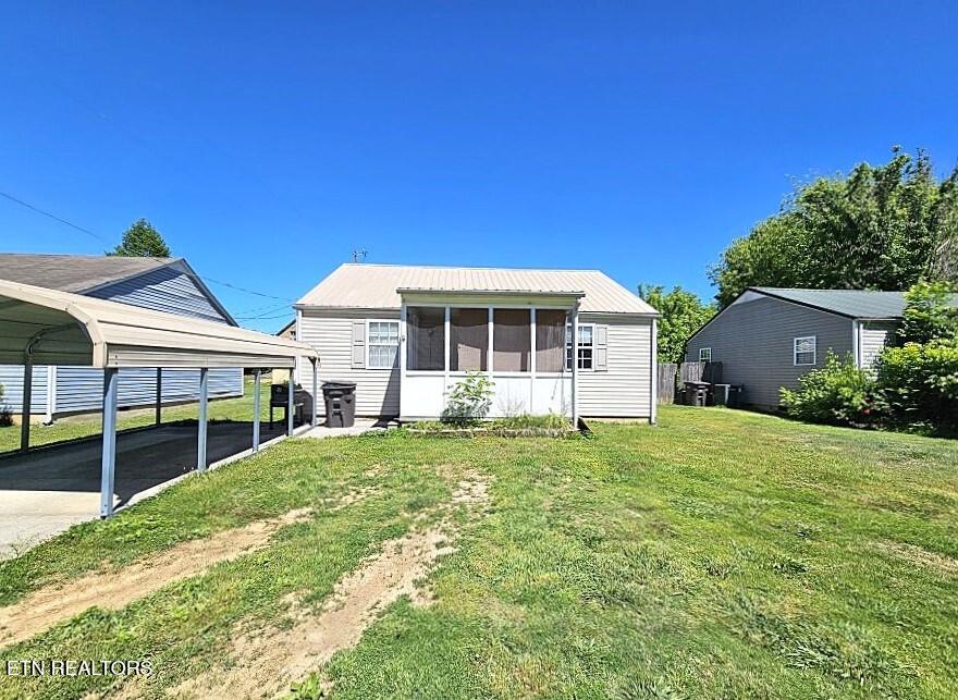 577 Monroe Street Madisonville TN 37354