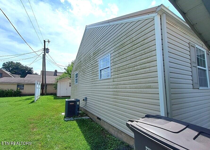 577 Monroe Street Madisonville TN 37354