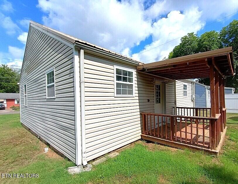 577 Monroe Street Madisonville TN 37354