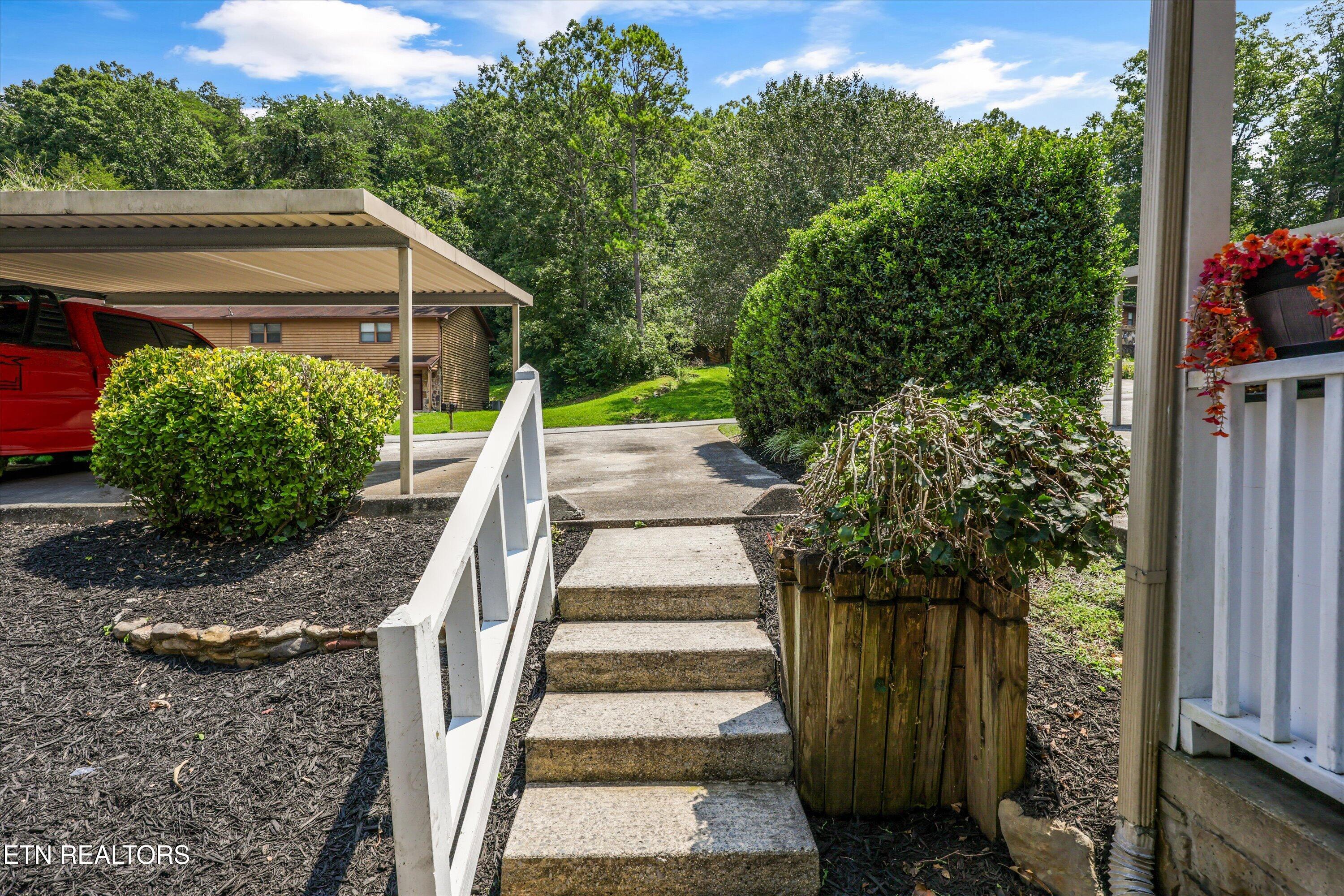 155 Hendrix Drive Oak Ridge TN 37830