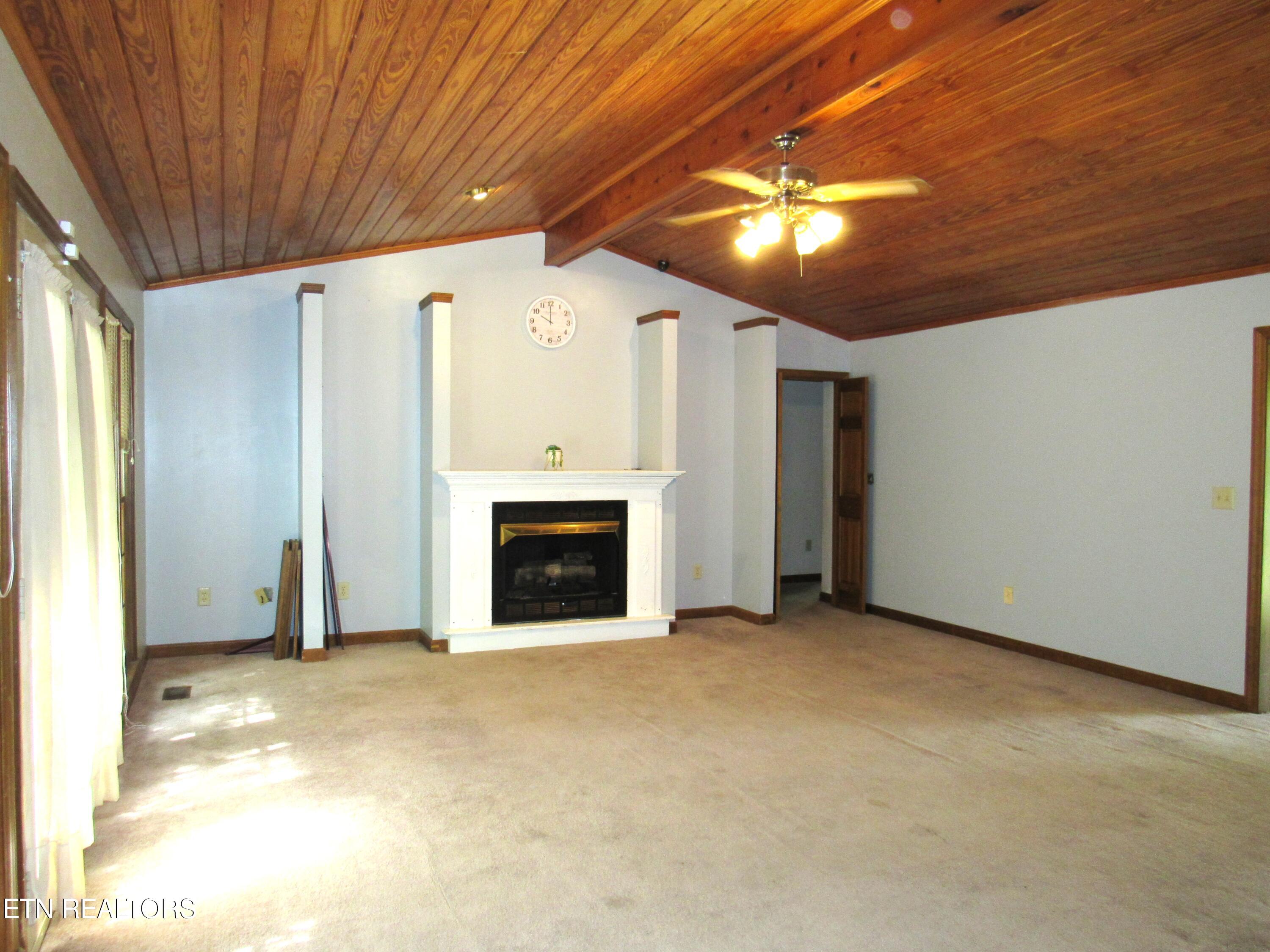 1120 Hartford Road Kingston TN 37763