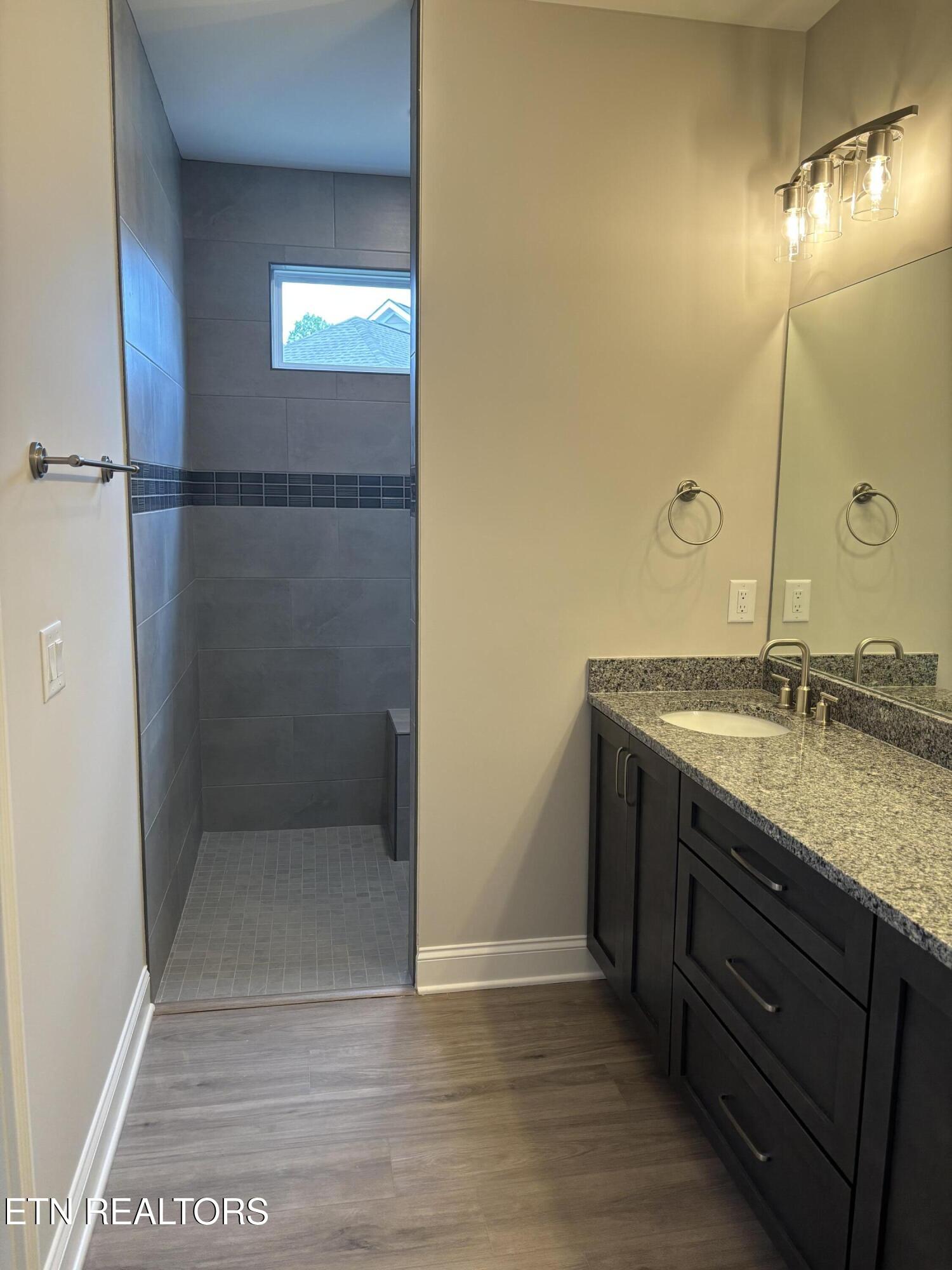 152 Honeysuckle Drive Lenoir City TN 37771