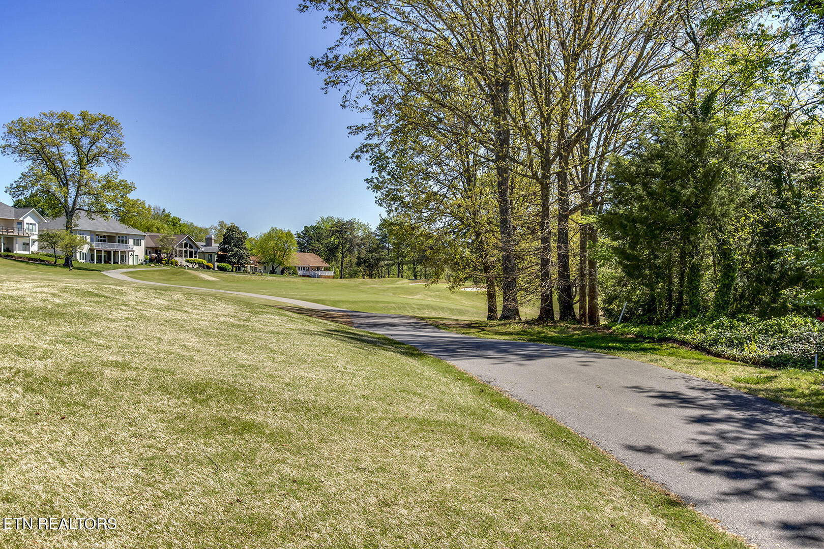 123 Walosi Way Loudon TN 37774