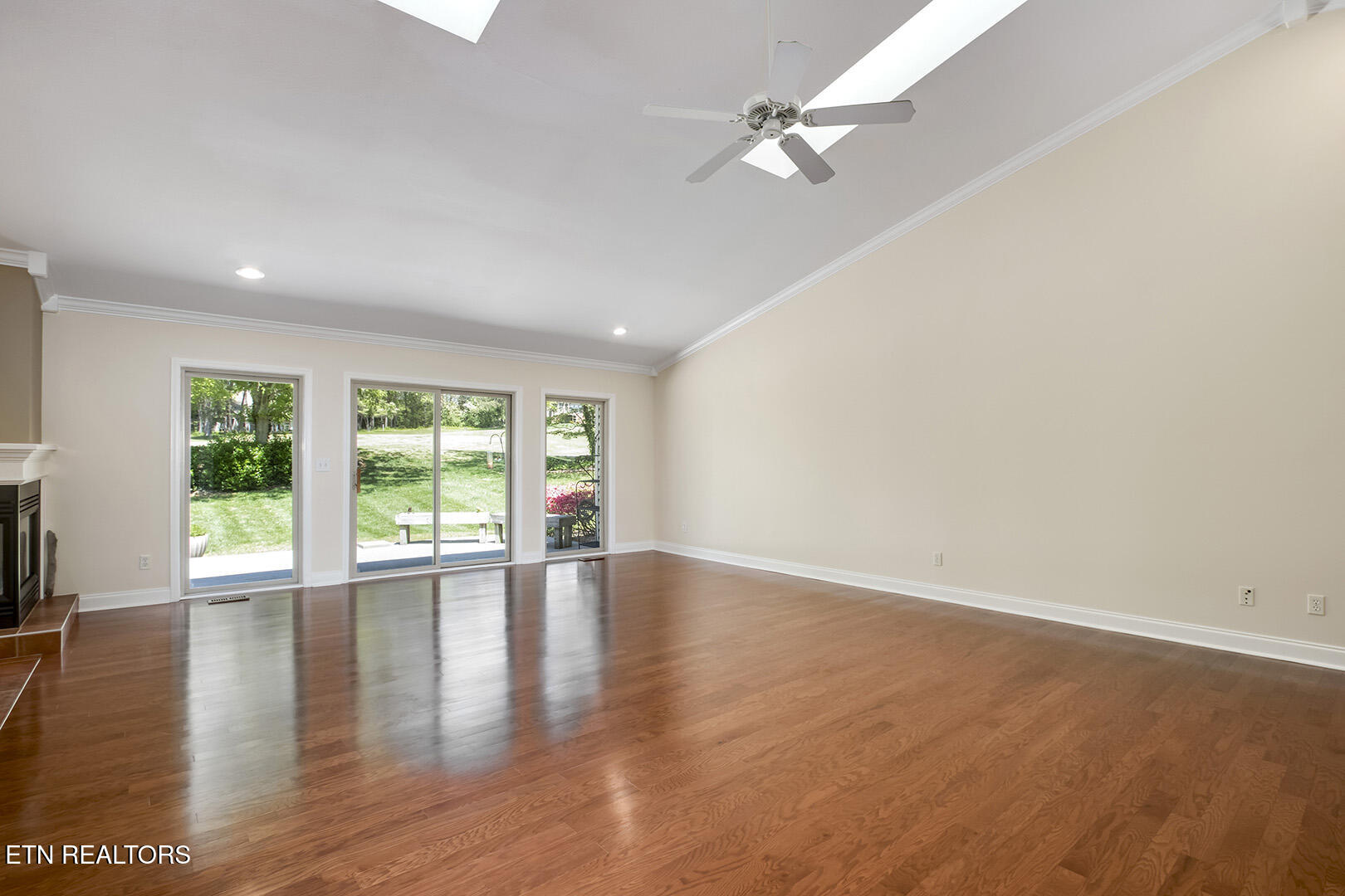 123 Walosi Way Loudon TN 37774