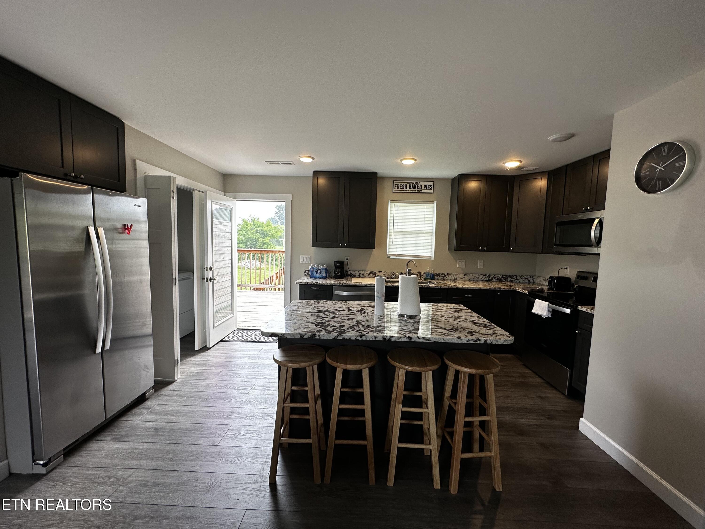 1065 Valley Home Road Dandridge TN 37725