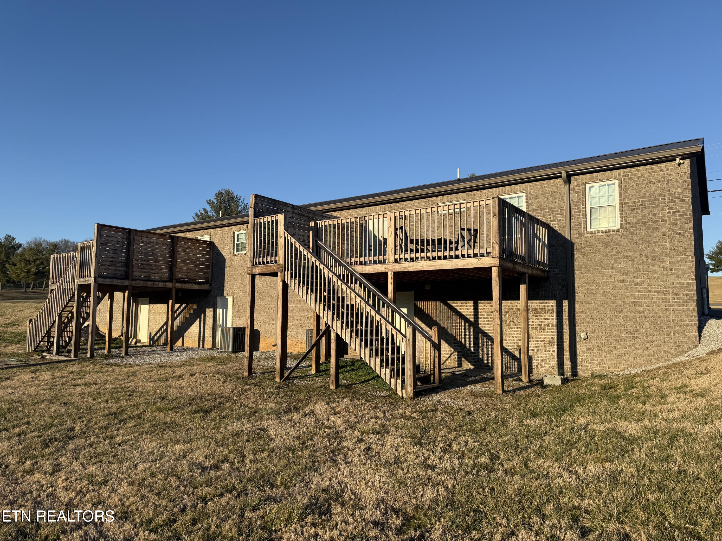 1065 Valley Home Road Dandridge TN 37725