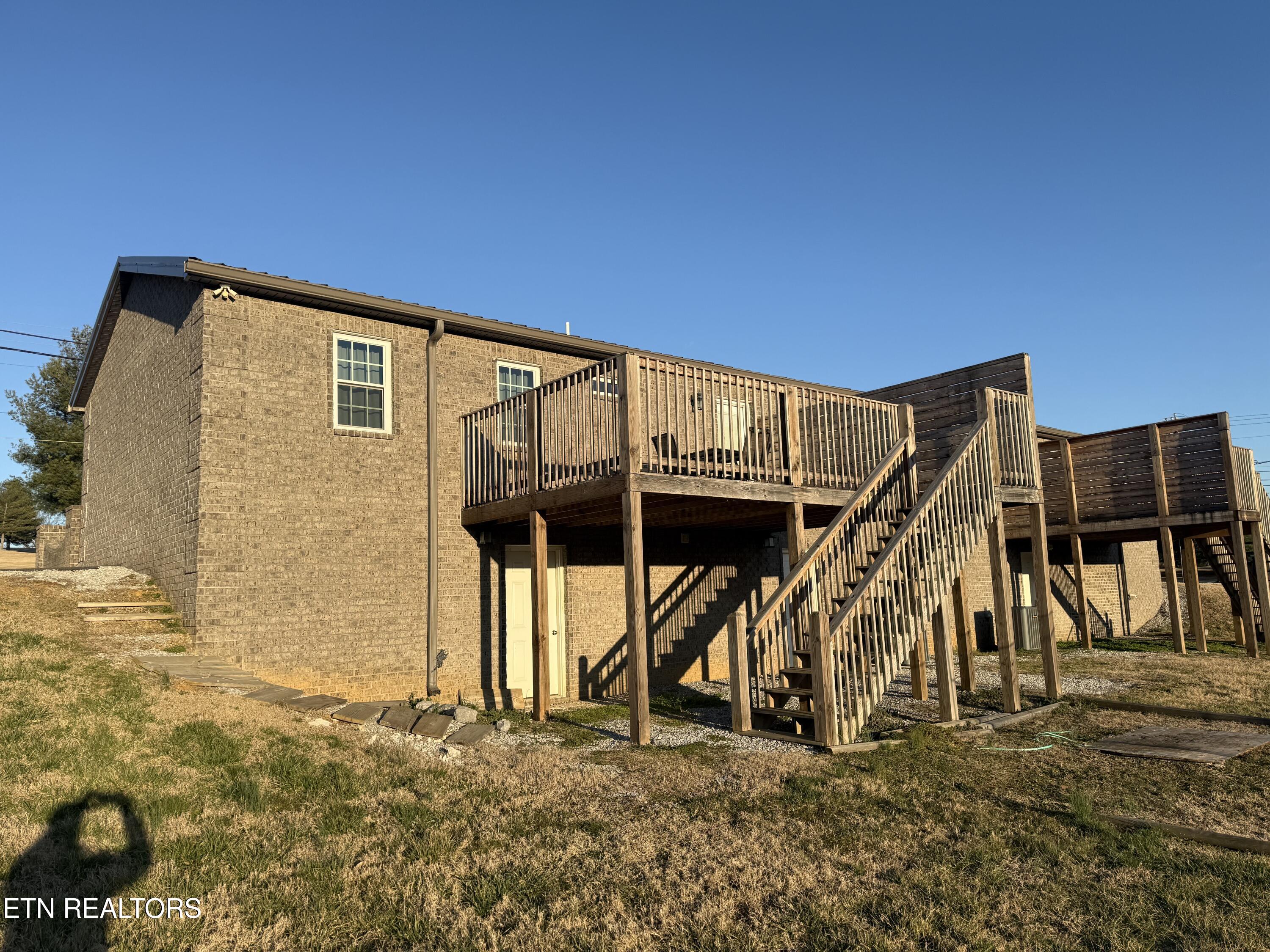 1065 Valley Home Road Dandridge TN 37725
