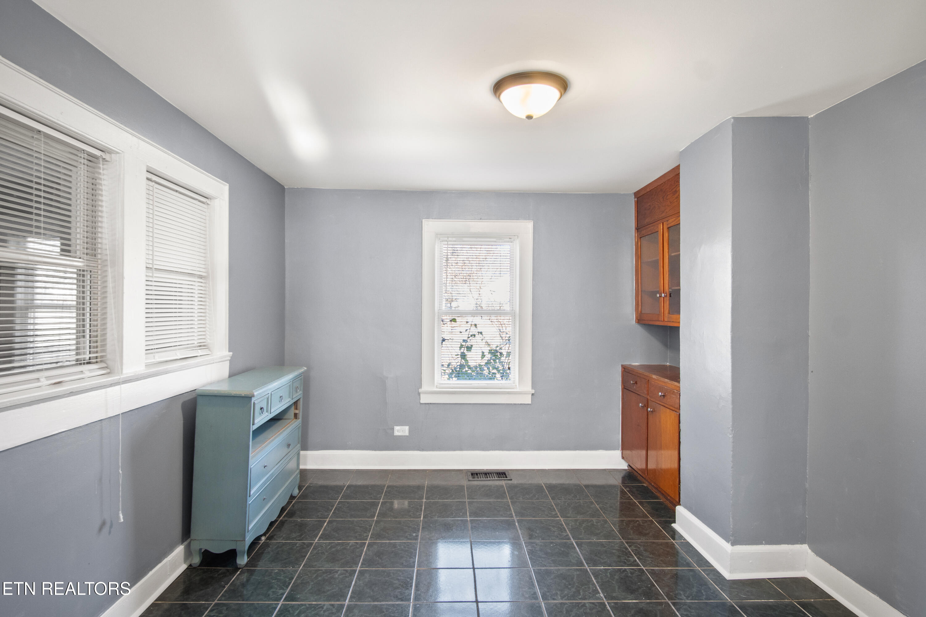 2304 Sanderson Road Knoxville TN 37921