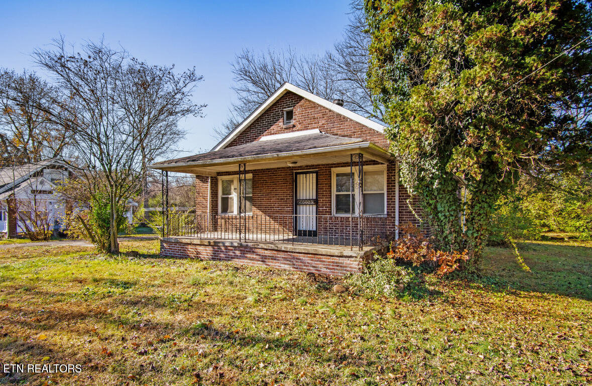 2304 Sanderson Road Knoxville TN 37921