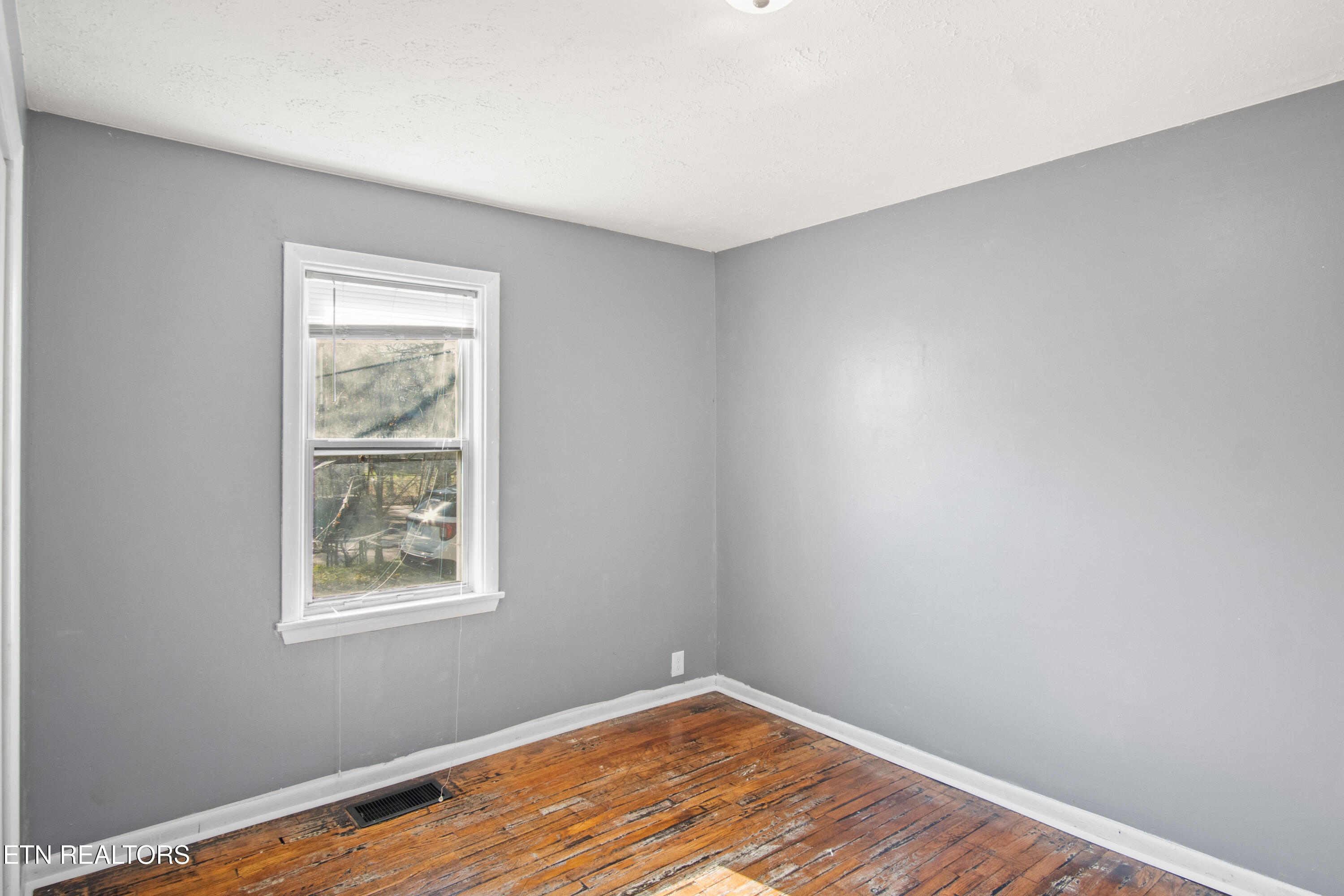 2304 Sanderson Road Knoxville TN 37921