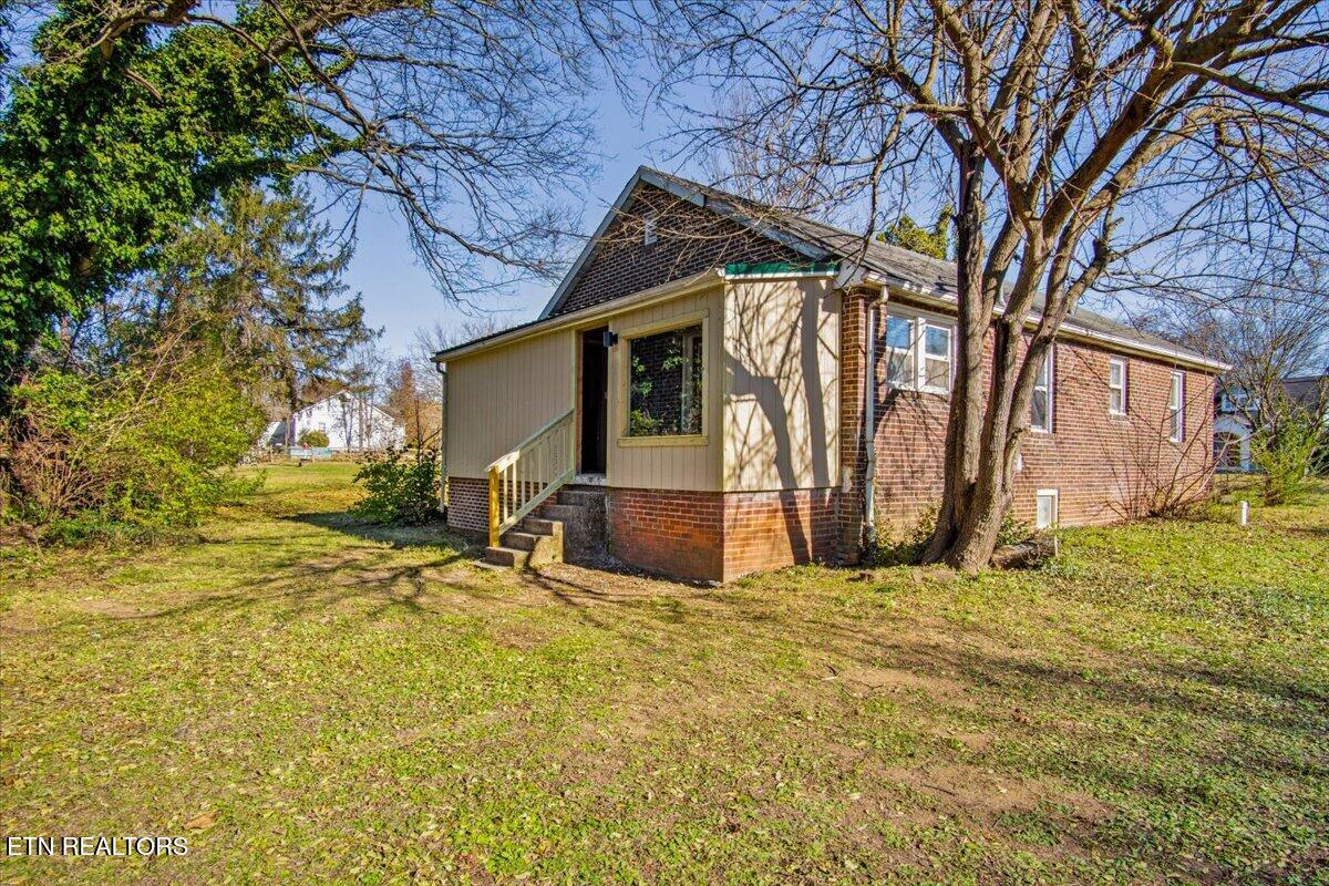 2304 Sanderson Road Knoxville TN 37921