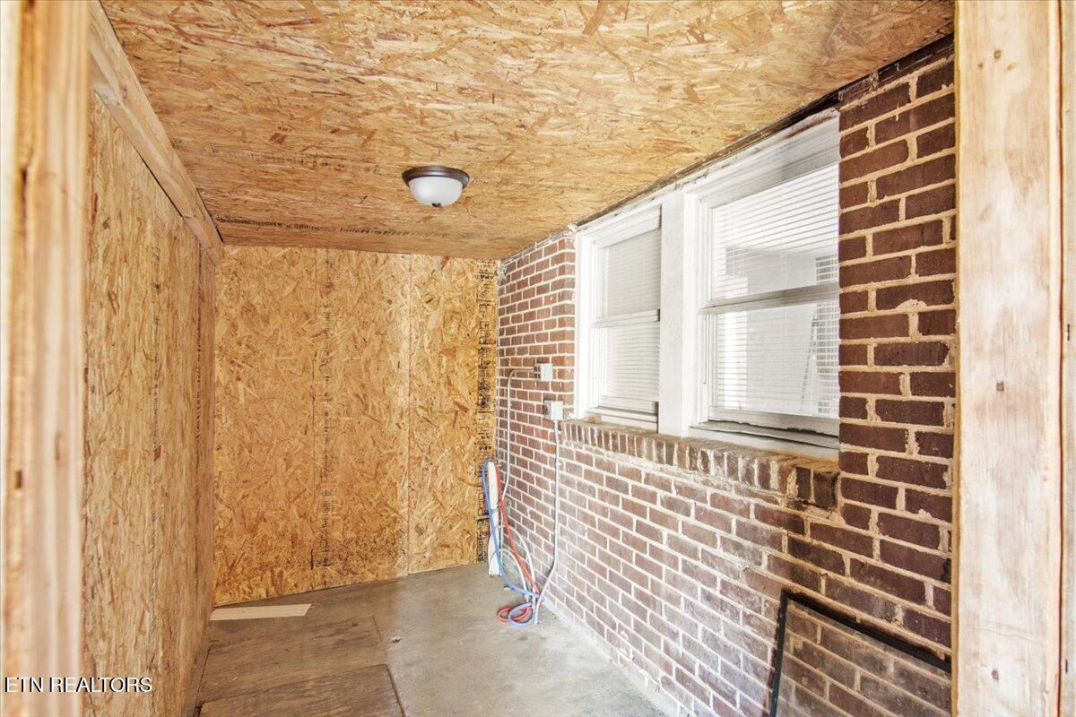 2304 Sanderson Road Knoxville TN 37921