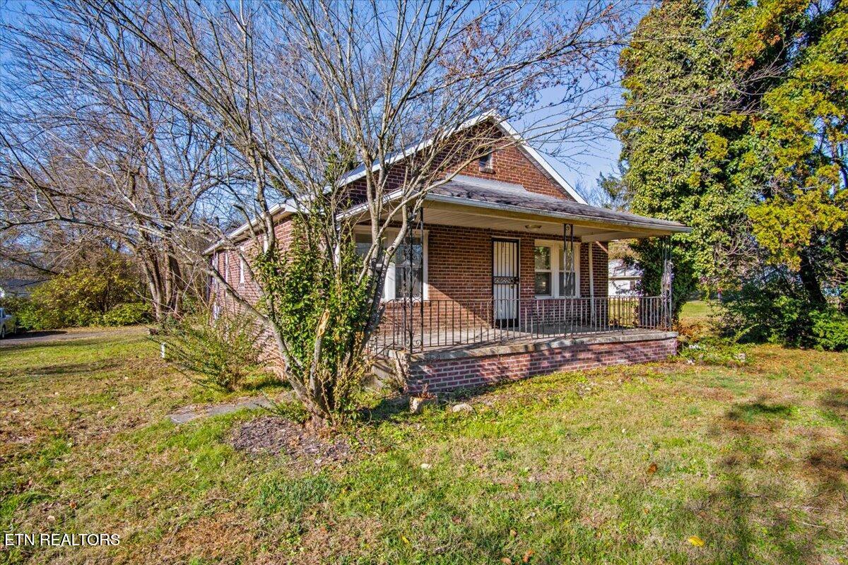 2304 Sanderson Road Knoxville TN 37921
