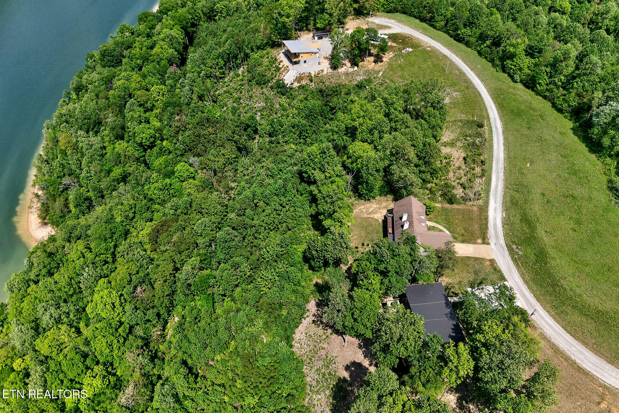 1175 W Hutchins Bend Road Sparta TN 38583