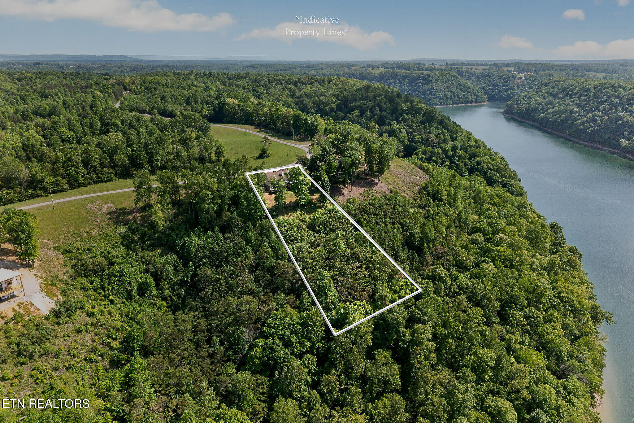 1175 W Hutchins Bend Road Sparta TN 38583