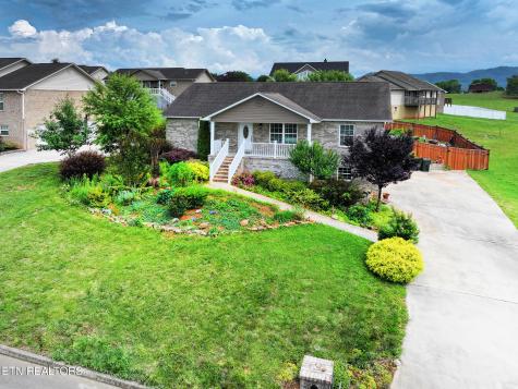 2122 Murphys Chapel Drive Sevierville TN 37876