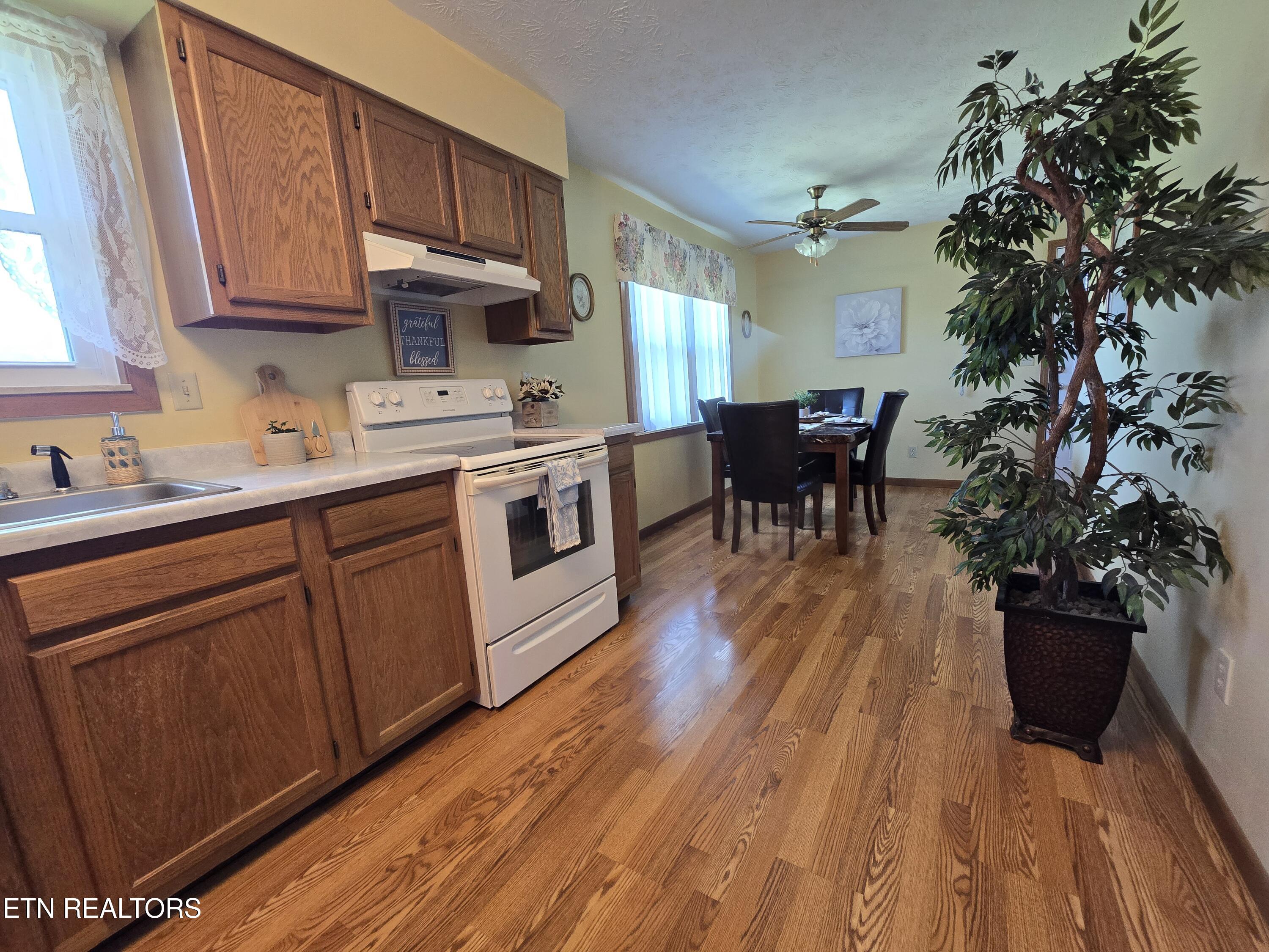 312 Cumberland Drive Harrogate TN 37752