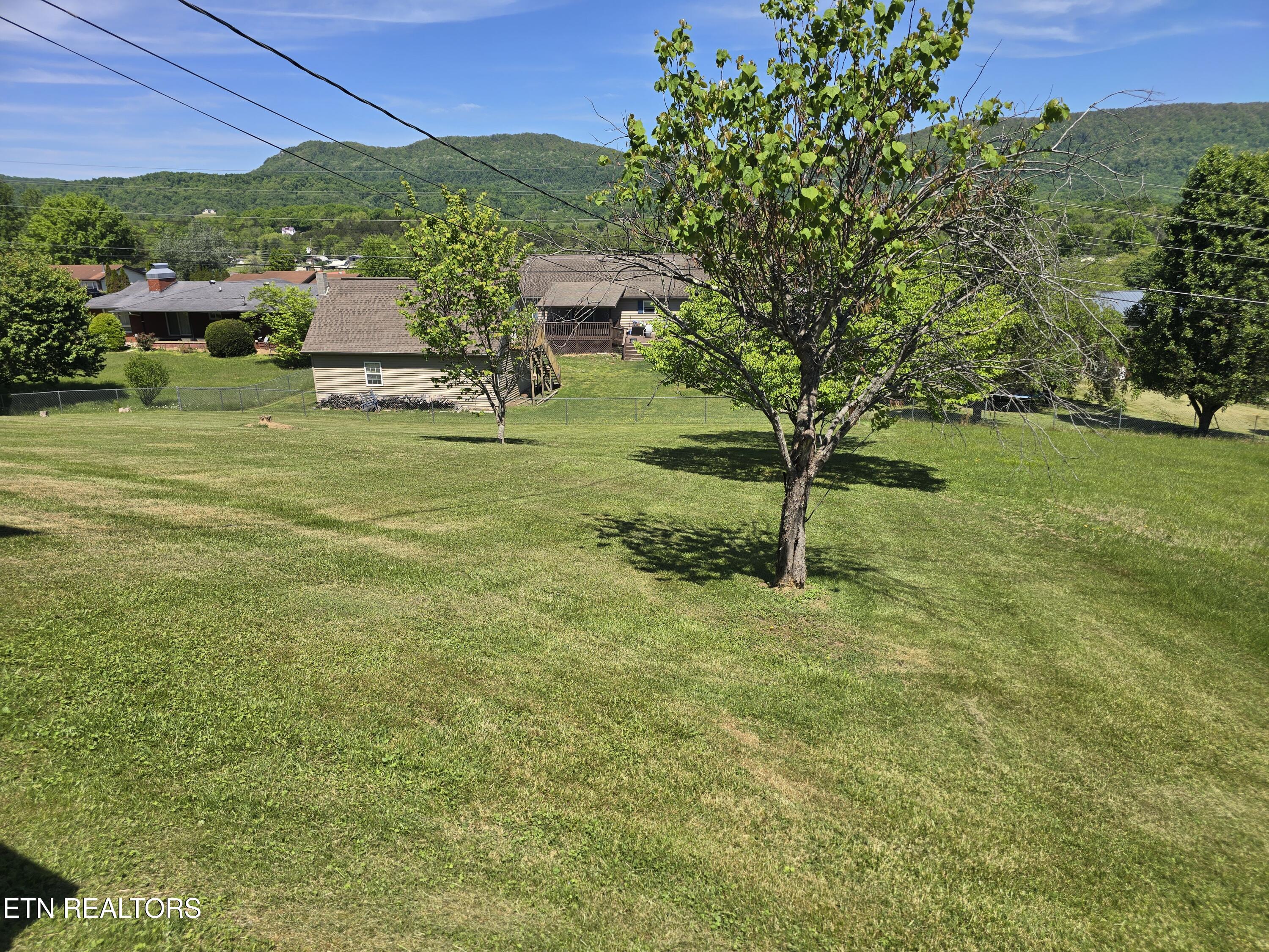 312 Cumberland Drive Harrogate TN 37752