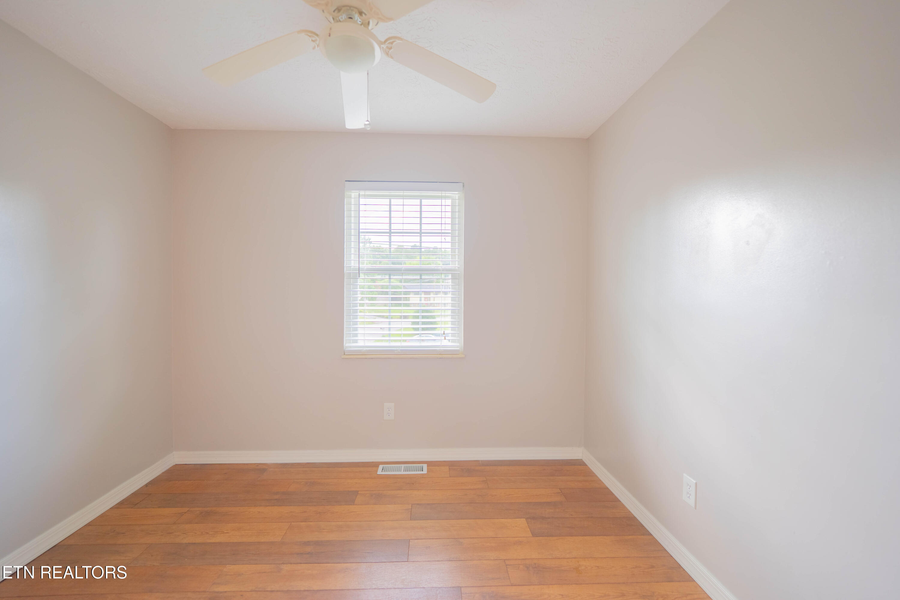 6105 Travis Drive Knoxville TN 37921