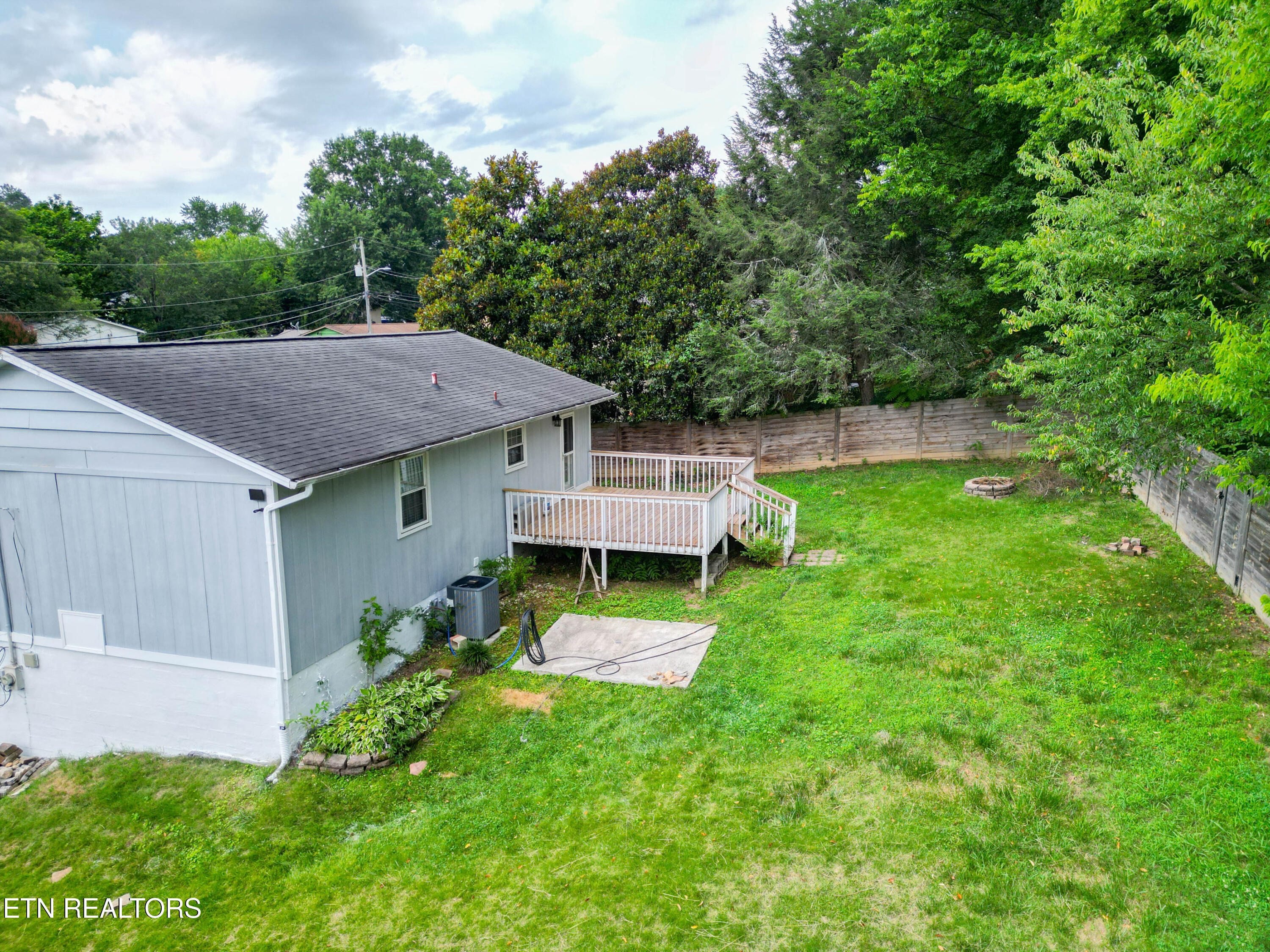 6105 Travis Drive Knoxville TN 37921