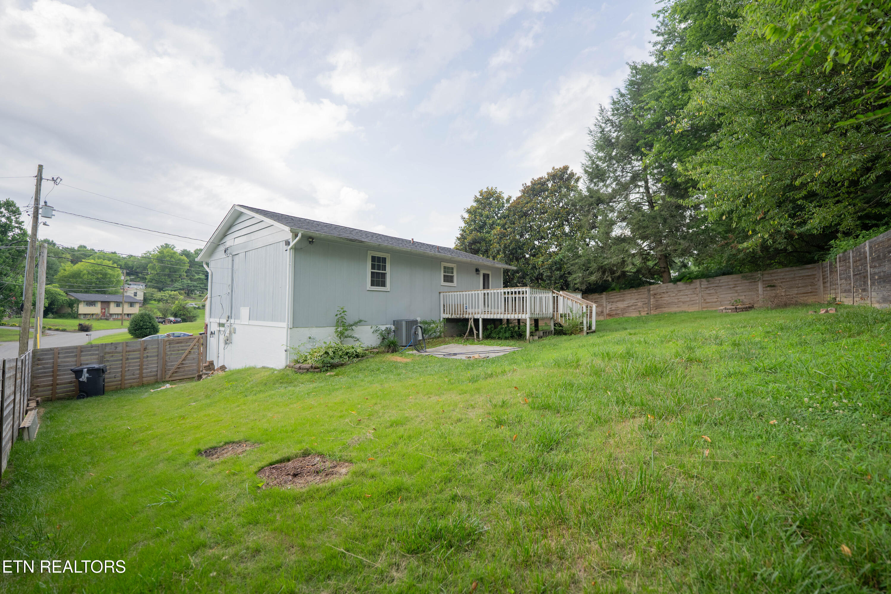 6105 Travis Drive Knoxville TN 37921