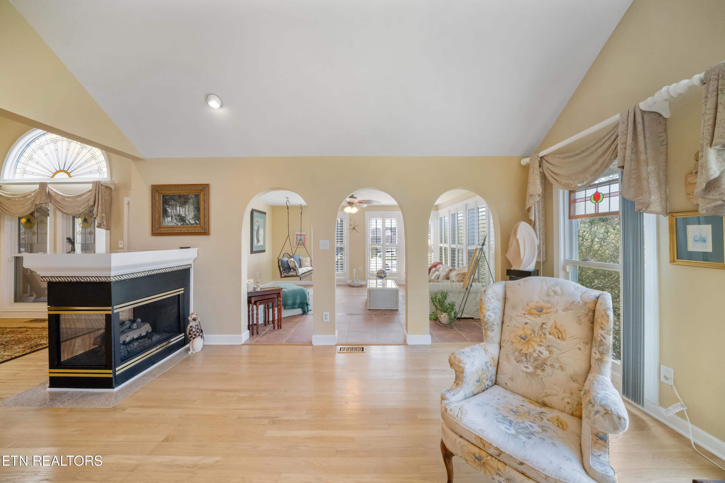 3413 Commodore Point Knoxville TN 37922