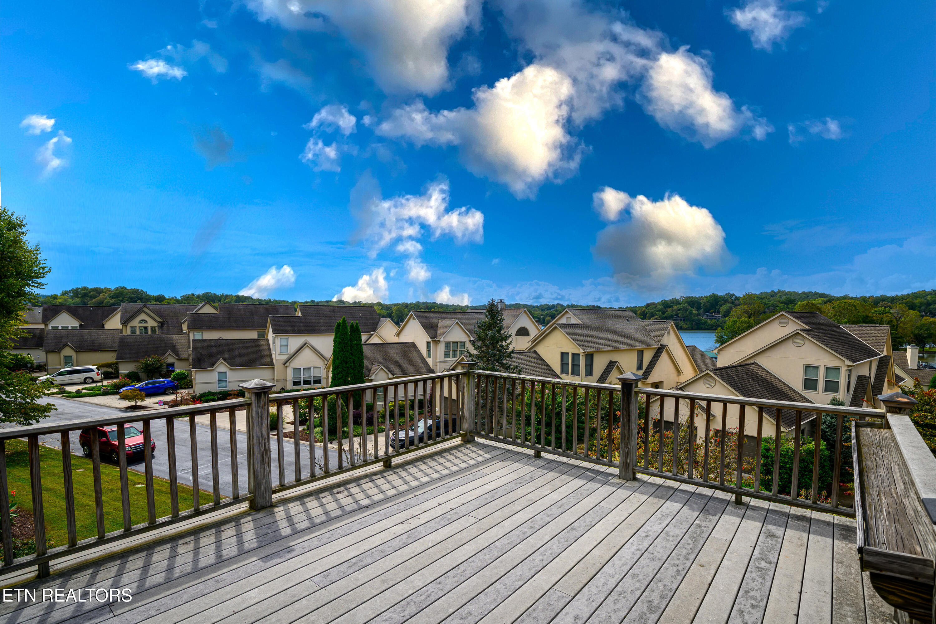 3413 Commodore Point Knoxville TN 37922