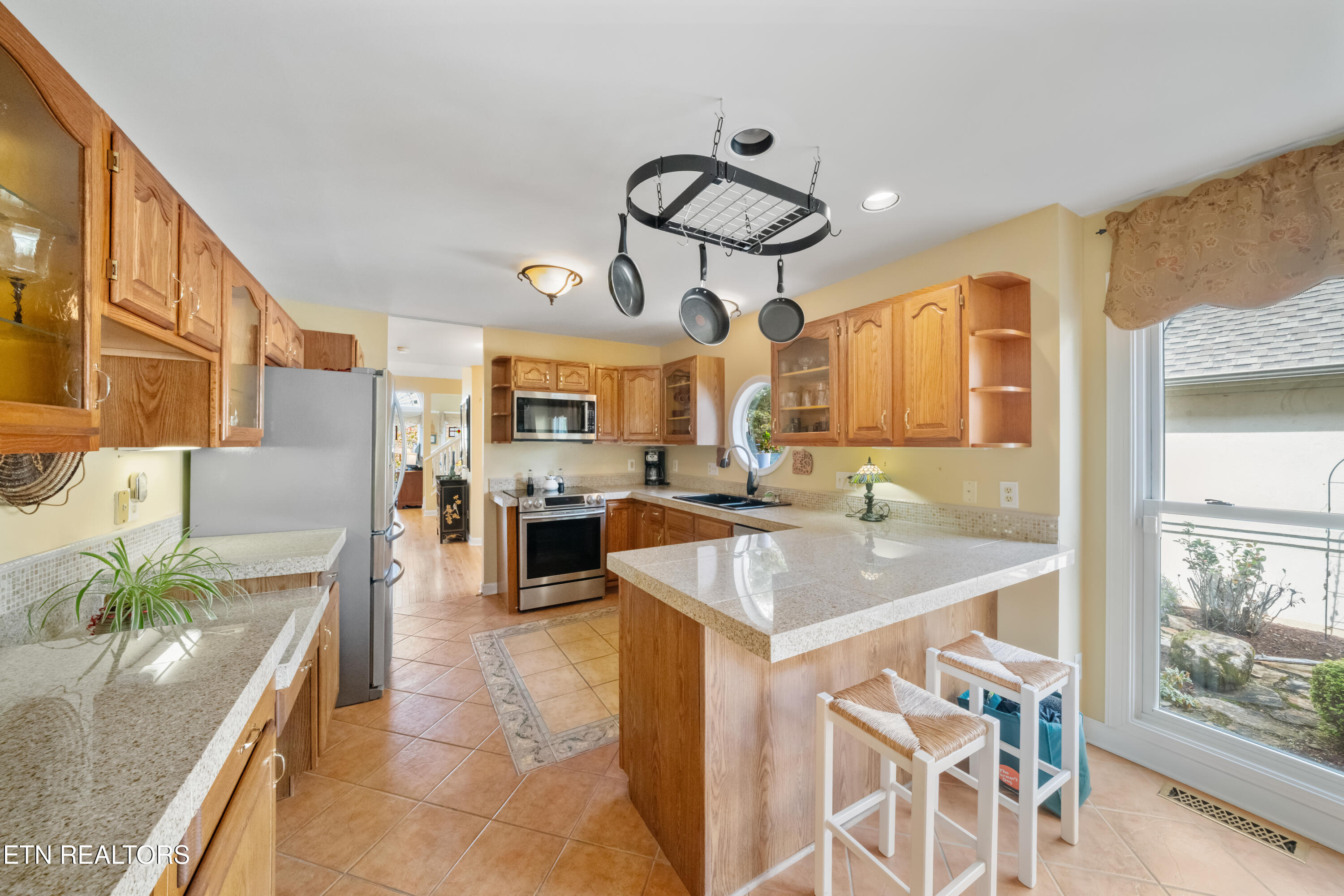 3413 Commodore Point Knoxville TN 37922