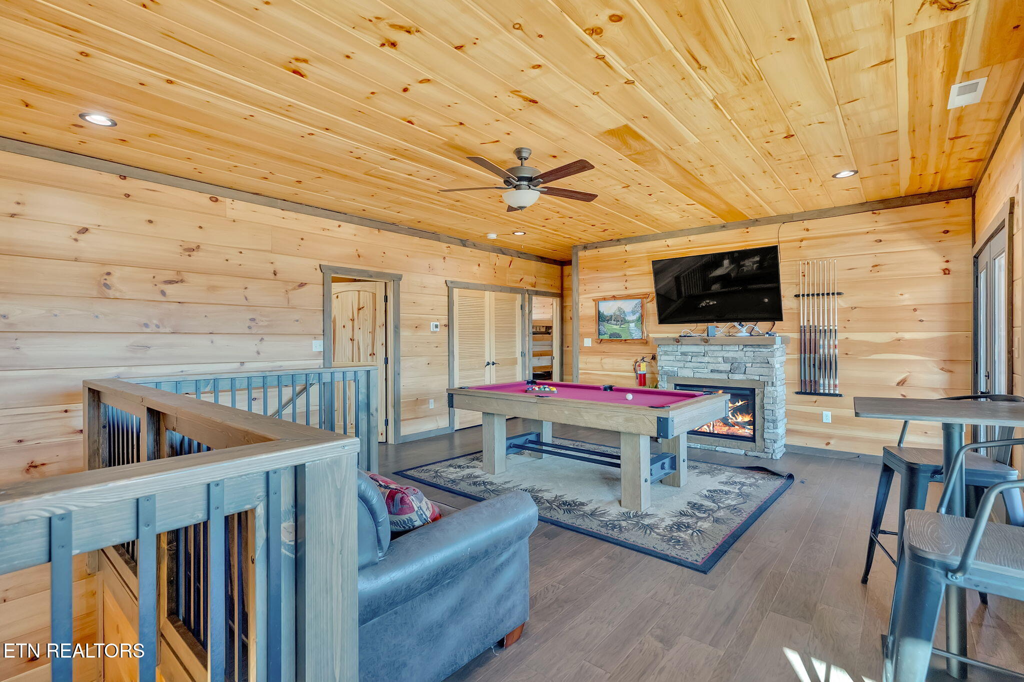 4541 Shangrila Way Sevierville TN 37876