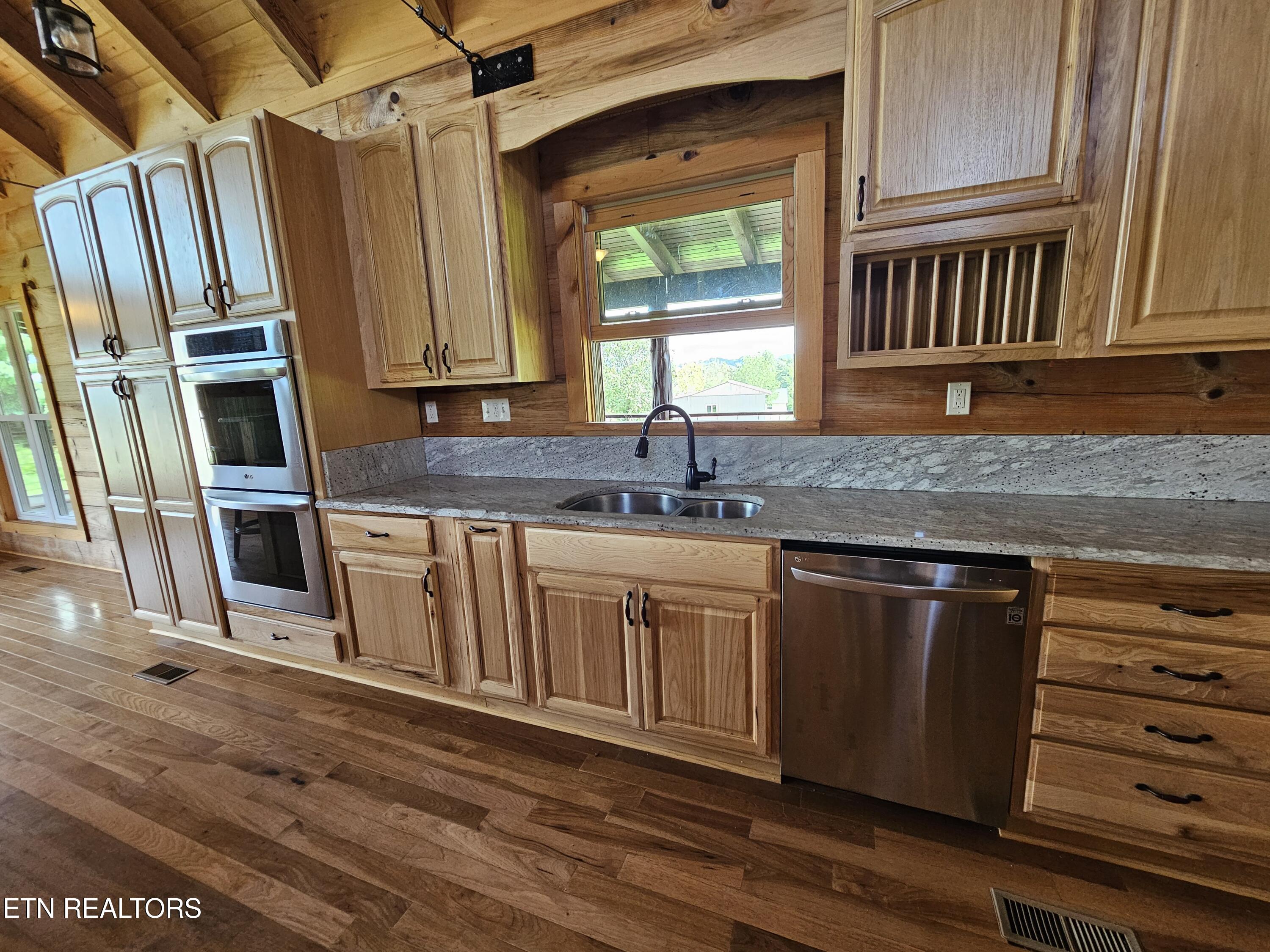 296 Mcclellen Road Madisonville TN 37354