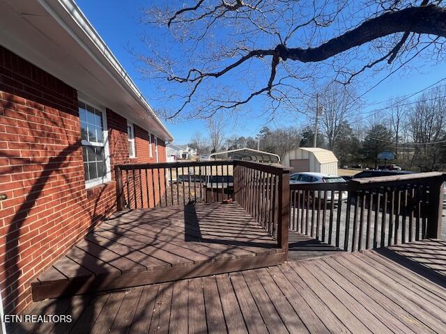 205 Hickory Lane Jacksboro TN 37757