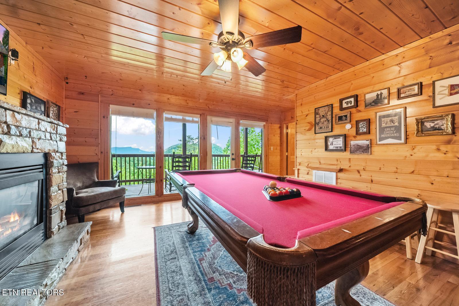 1644 Pinewood Way Sevierville TN 37862