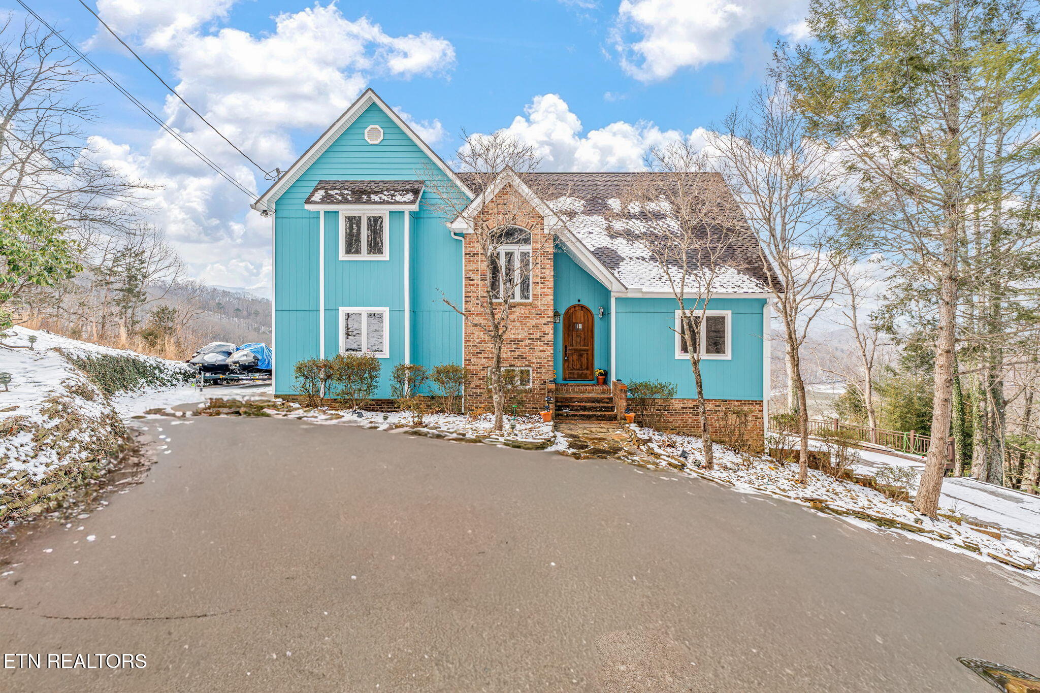 Caryville TN, 1368 N Shorewood Lane