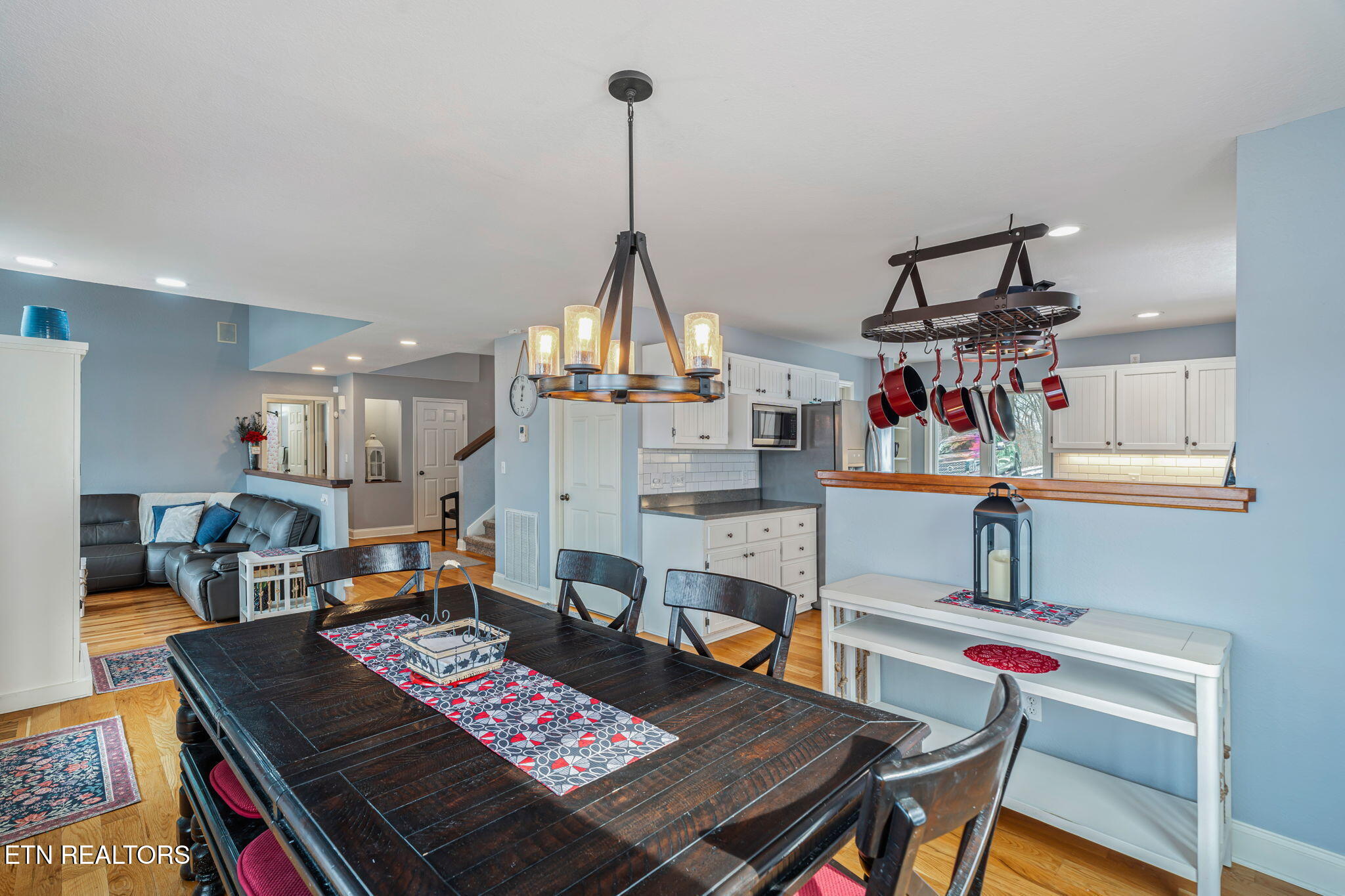 1368 N Shorewood Lane Caryville TN 37714