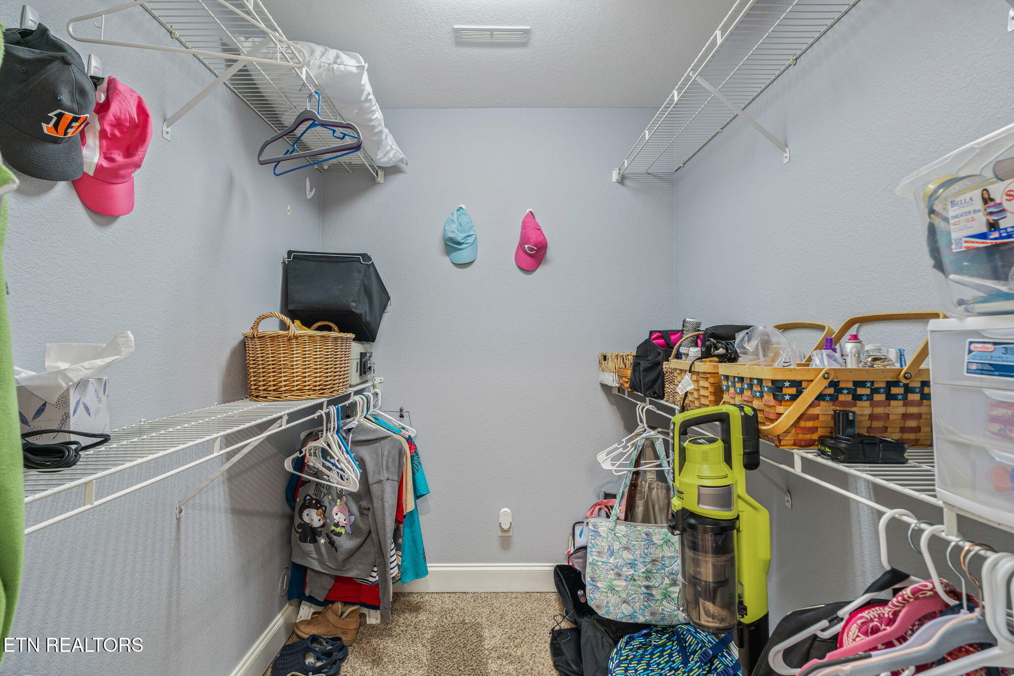 1368 N Shorewood Lane Caryville TN 37714