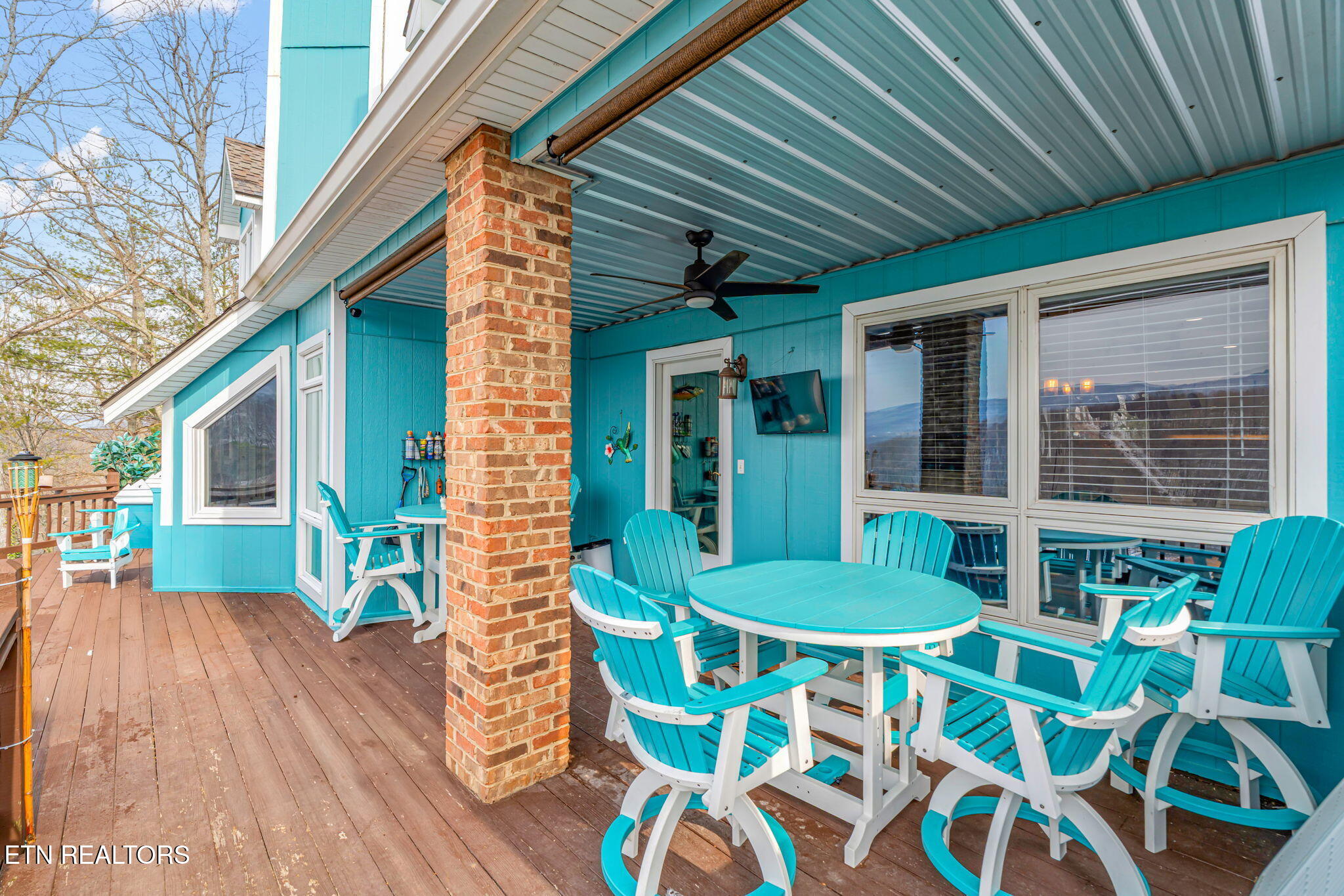 1368 N Shorewood Lane Caryville TN 37714