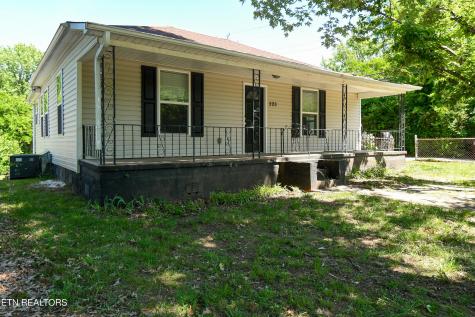 220 Sanderson Street Alcoa TN 37701