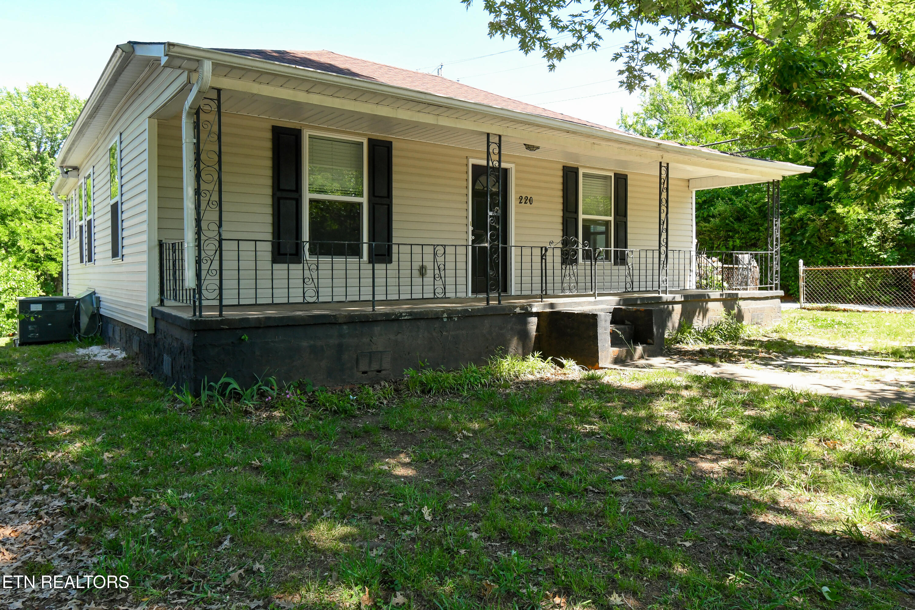 220 Sanderson Street Alcoa TN 37701