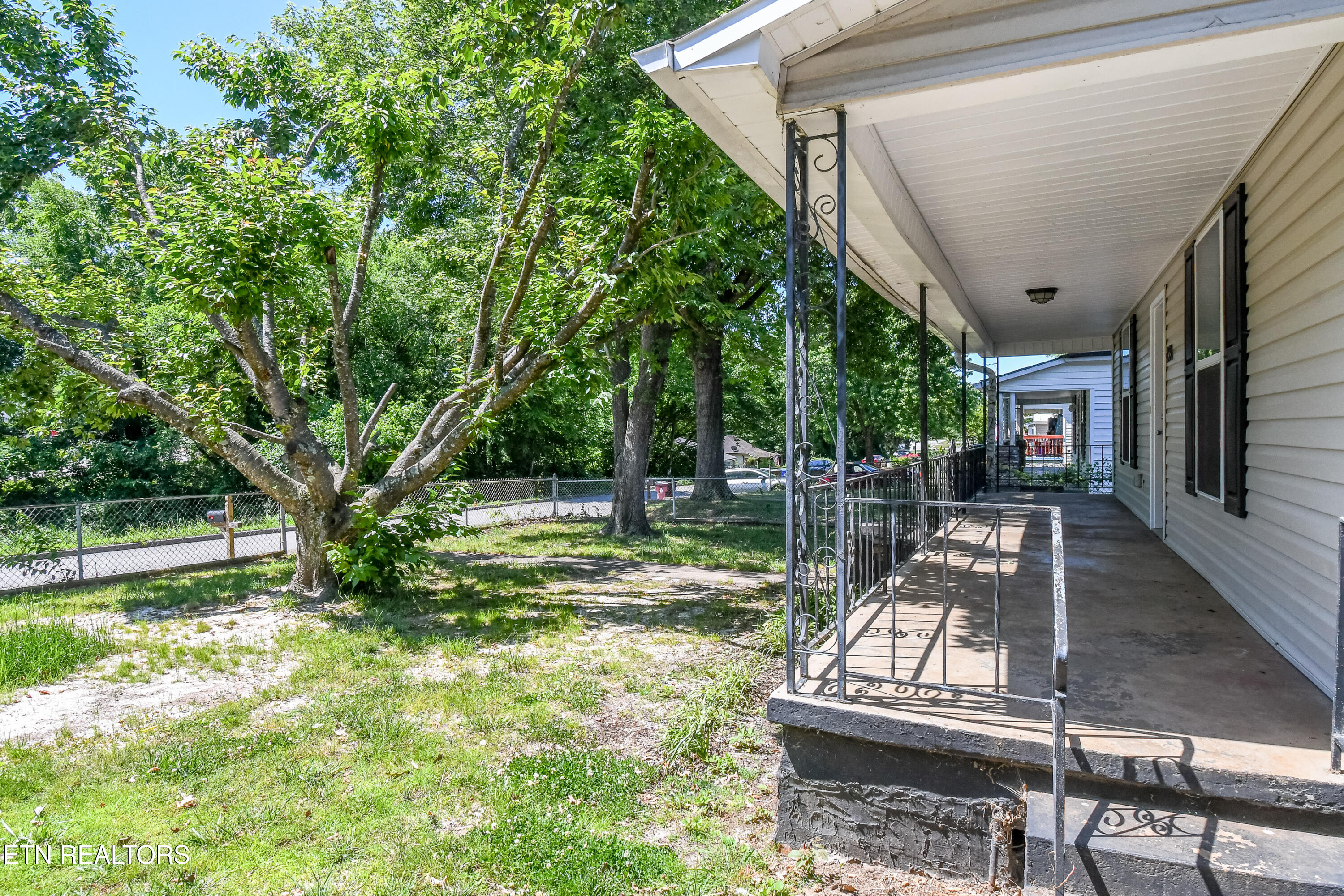 220 Sanderson Street Alcoa TN 37701