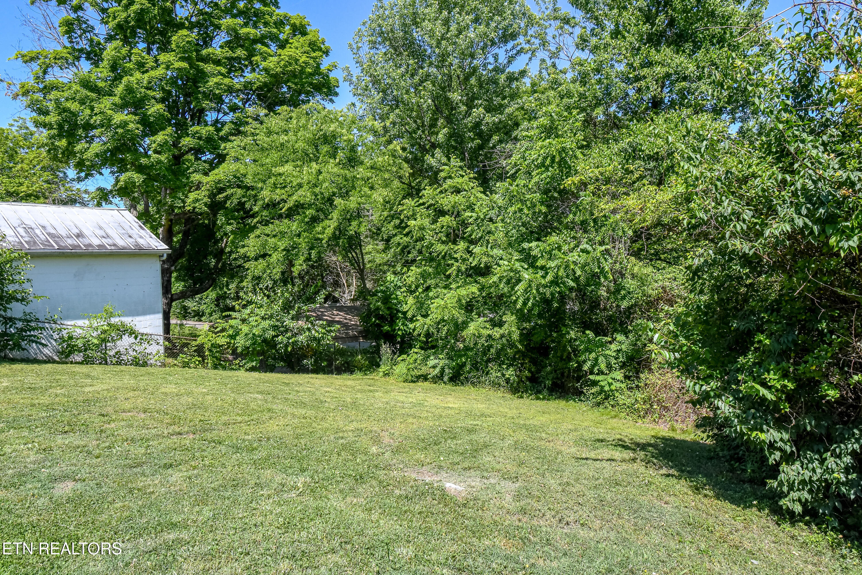 220 Sanderson Street Alcoa TN 37701