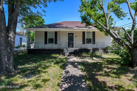 220 Sanderson Street Alcoa TN 37701