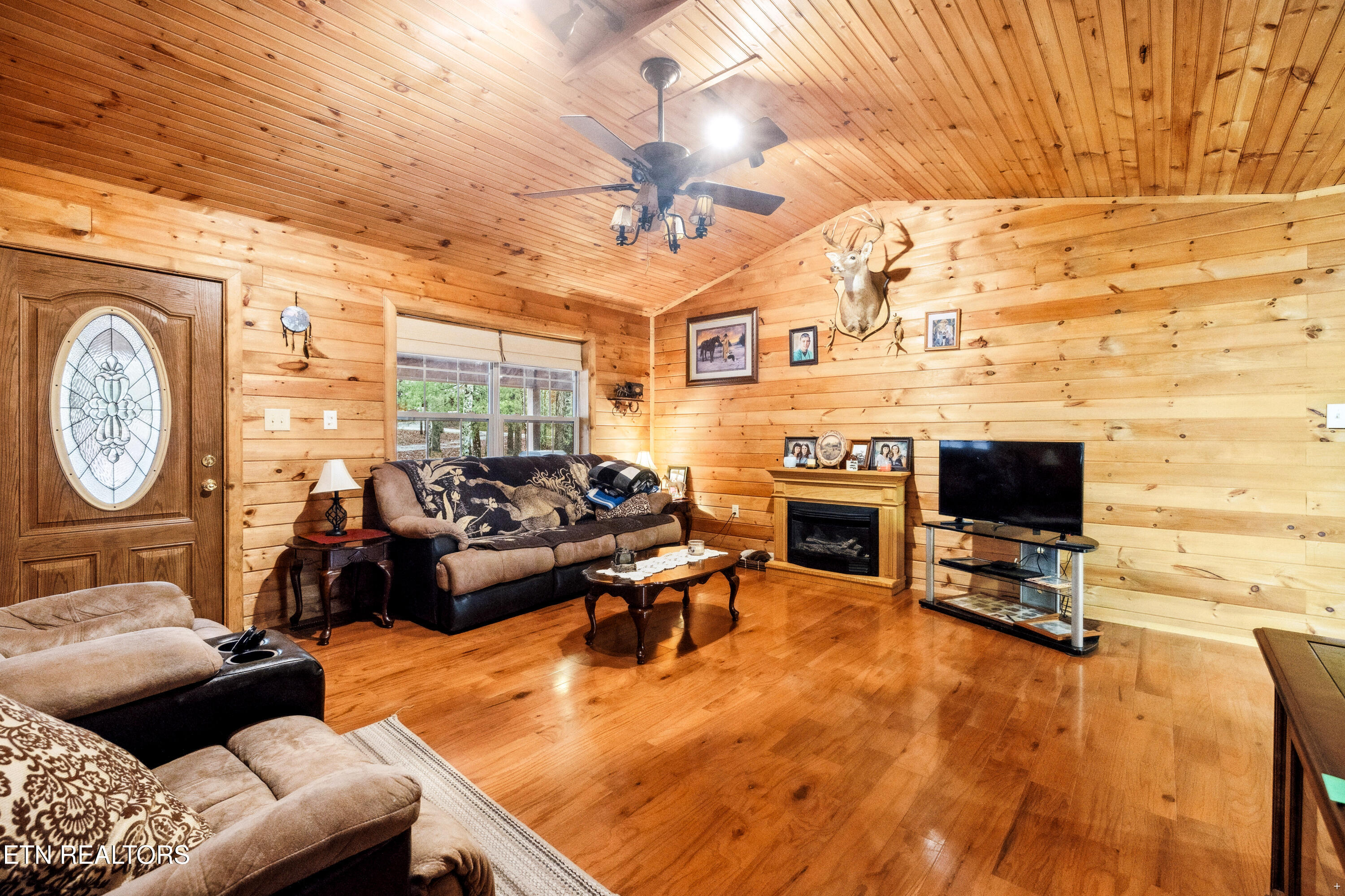 930 Wilderness Trail Oneida TN 37841