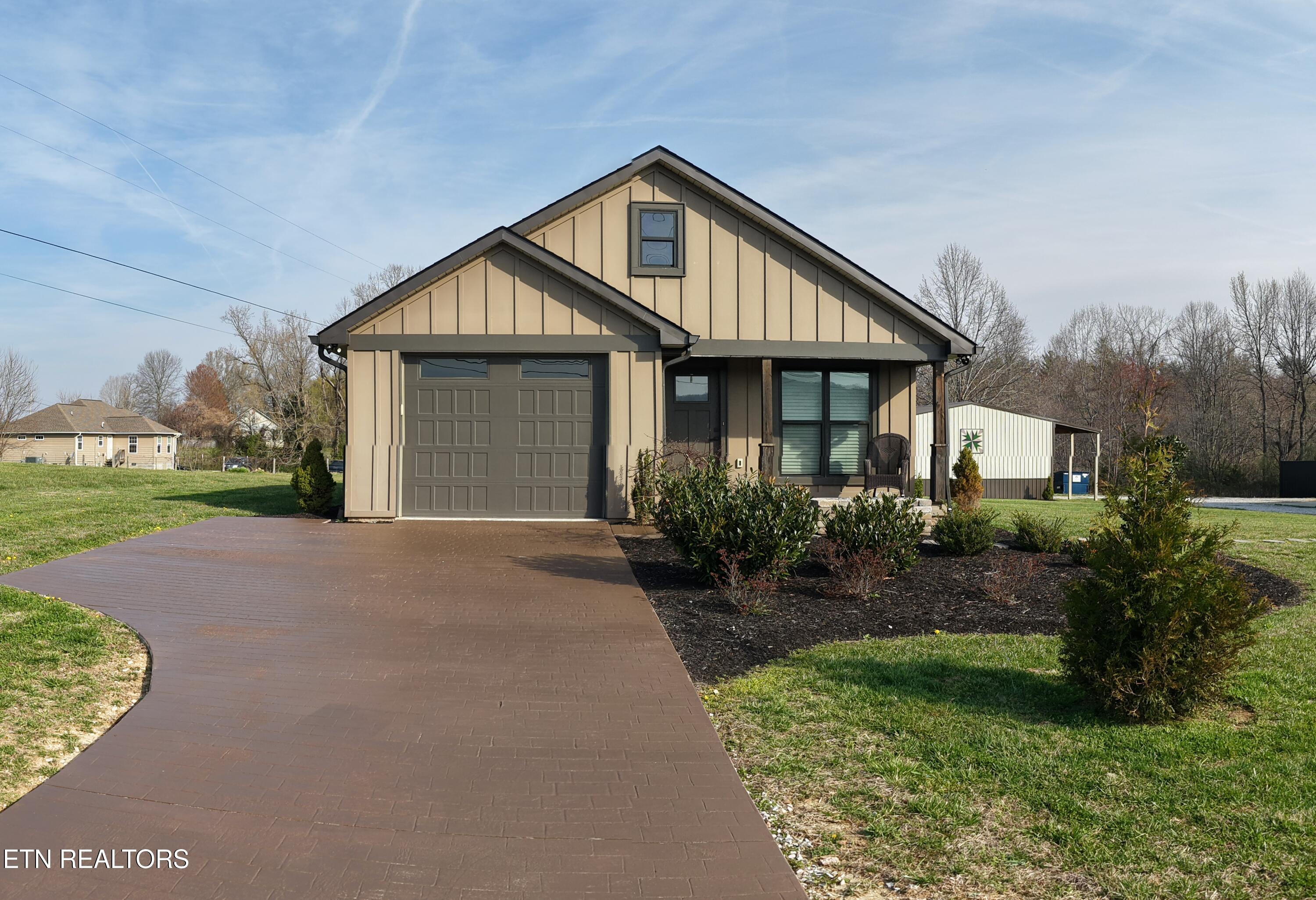 1021 Pleasant Grove Road Winfield TN 37892