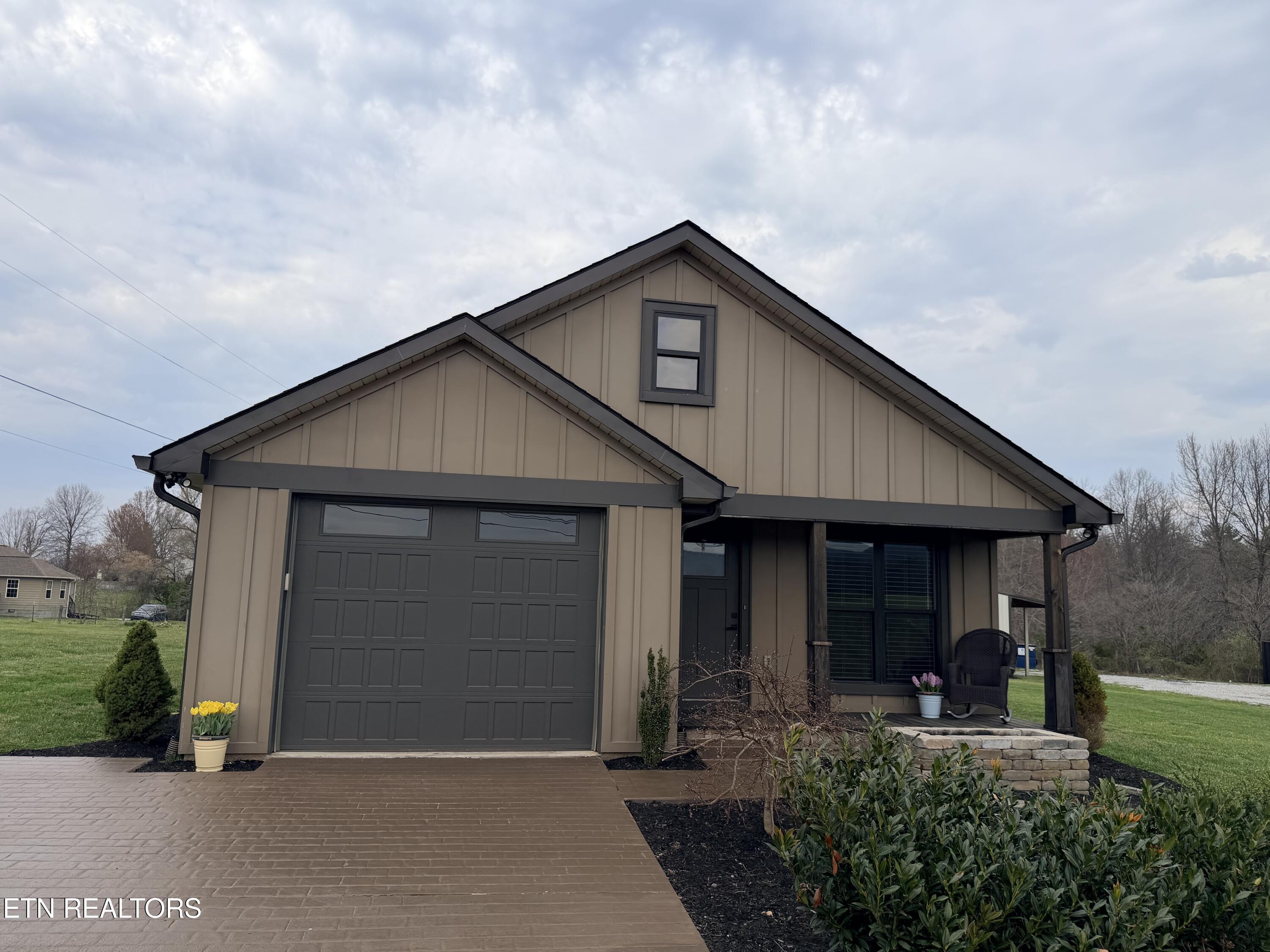1021 Pleasant Grove Road Winfield TN 37892