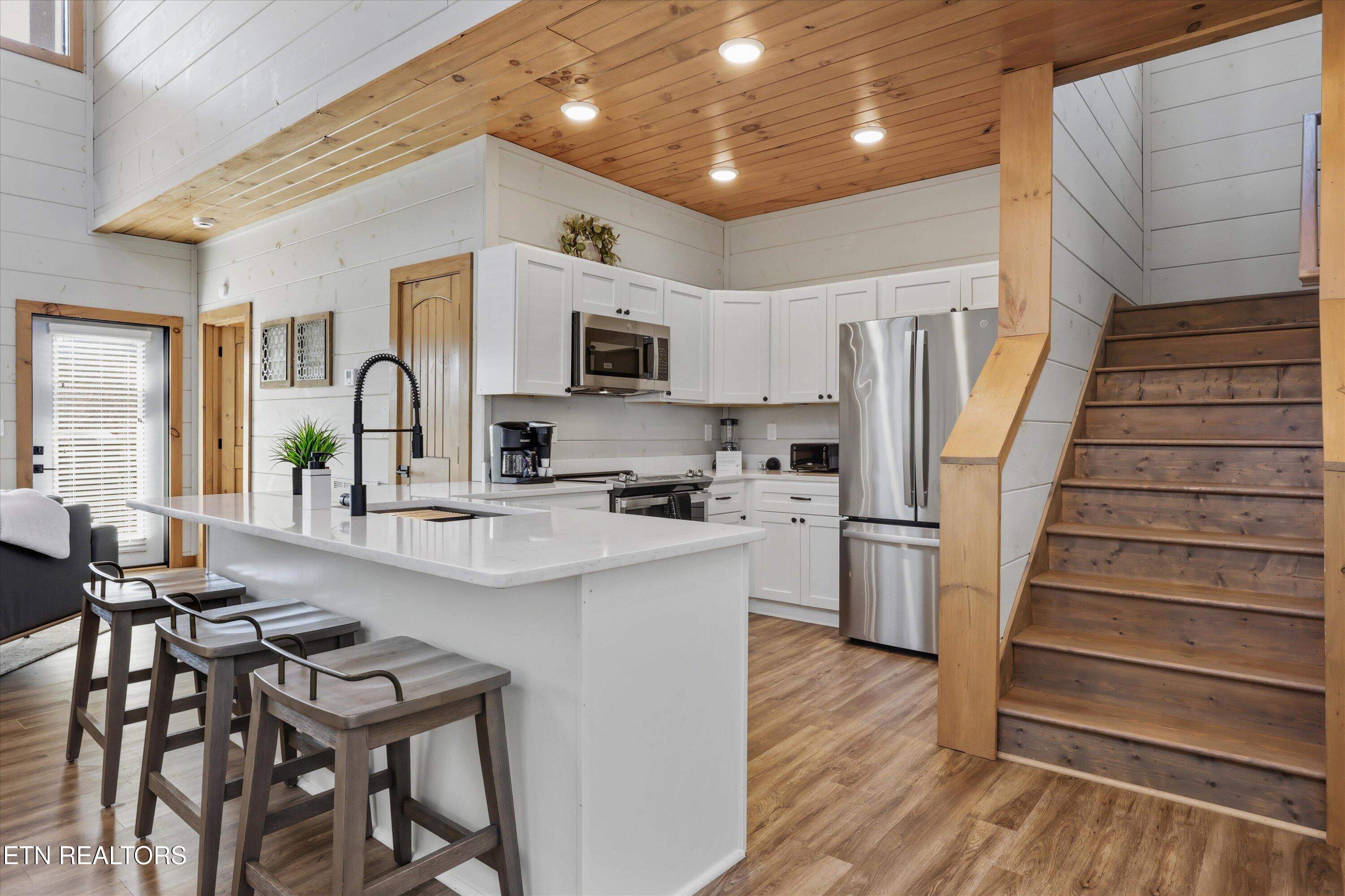 2872 Sequoia Road Pigeon Forge TN 37863