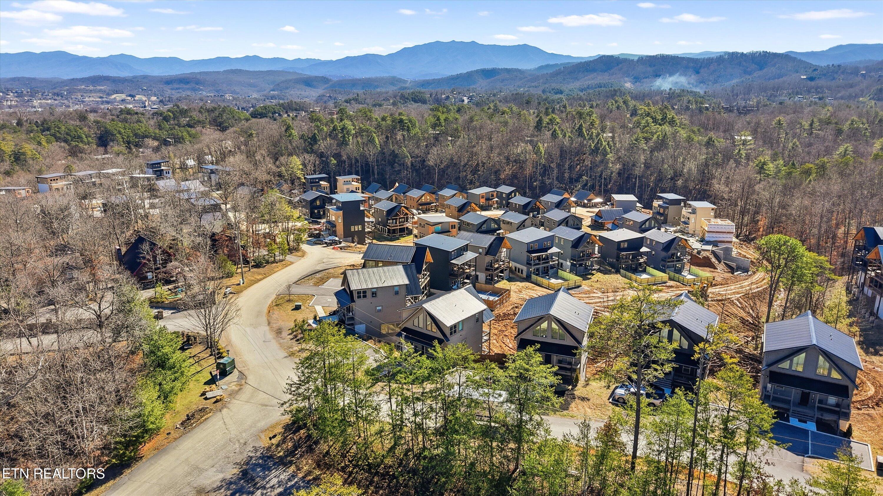2872 Sequoia Road Pigeon Forge TN 37863