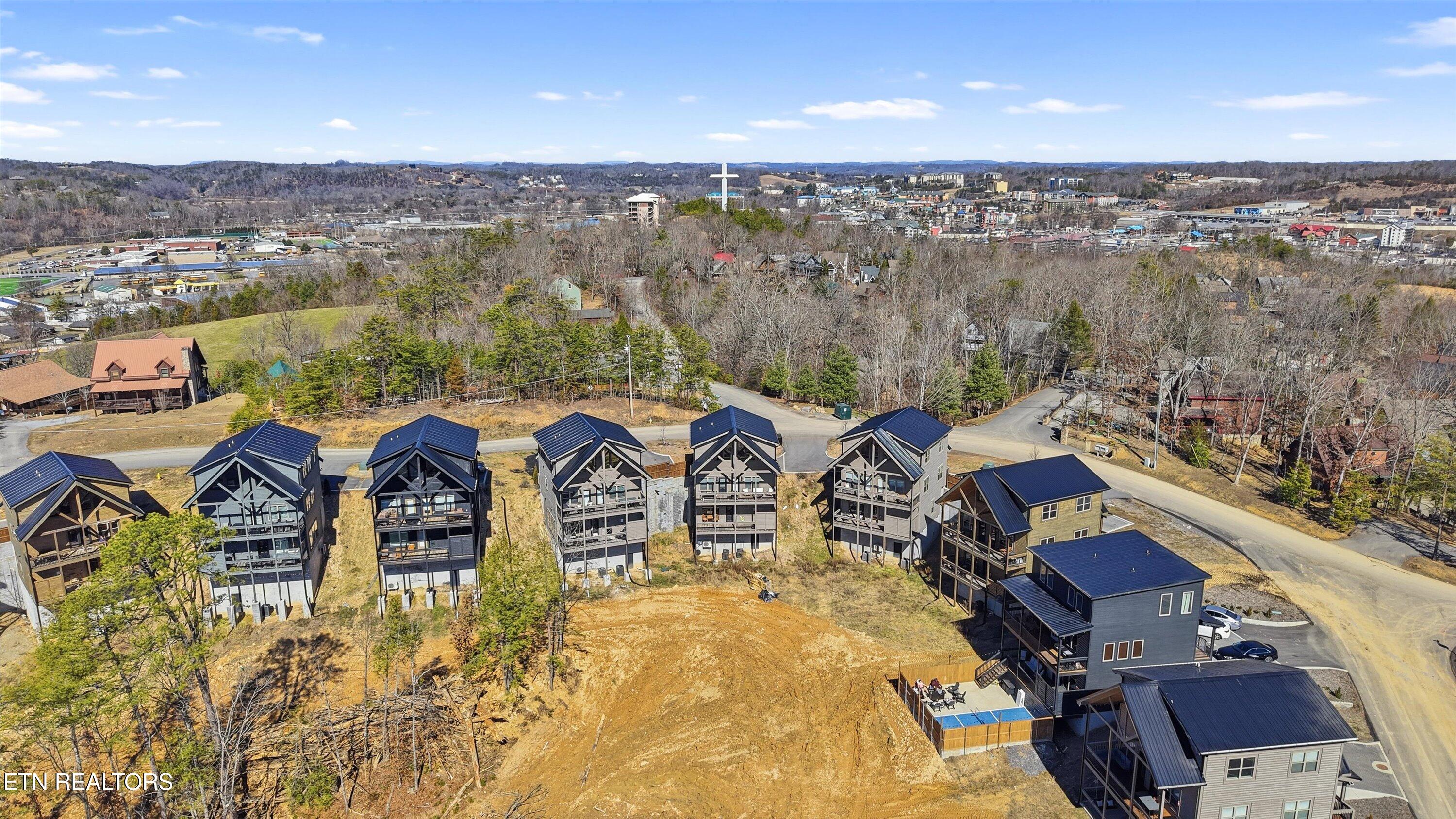 2872 Sequoia Road Pigeon Forge TN 37863